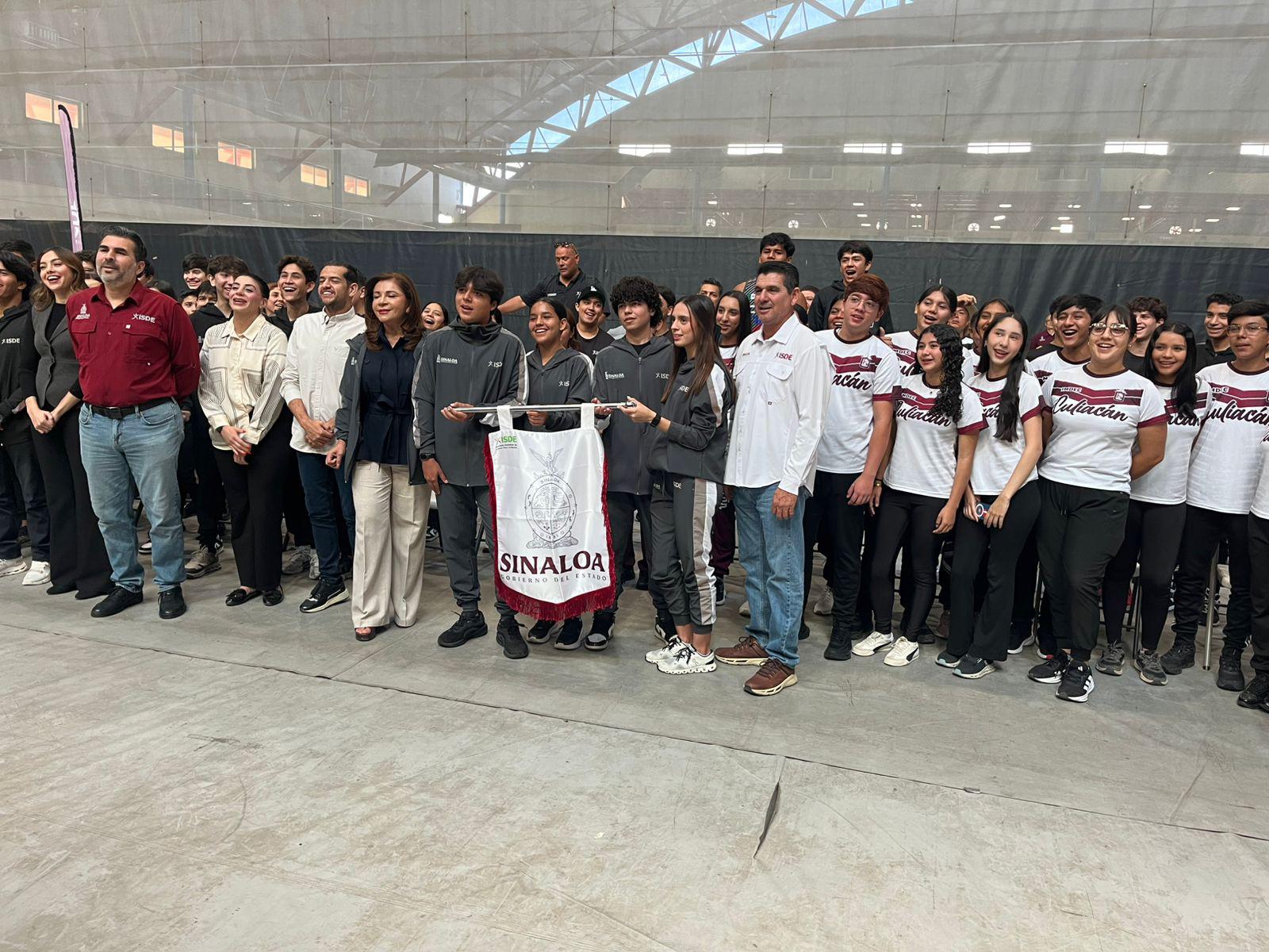 $!Abanderan a delegación de Sinaloa para la Olimpiada Nacional Conade 2026