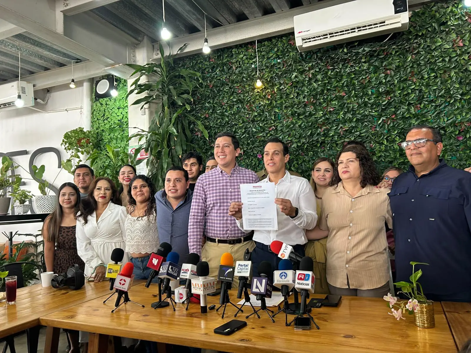 $!Jesús Ibarra busca la coordinación municipal de Morena en Culiacán y exige piso parejo