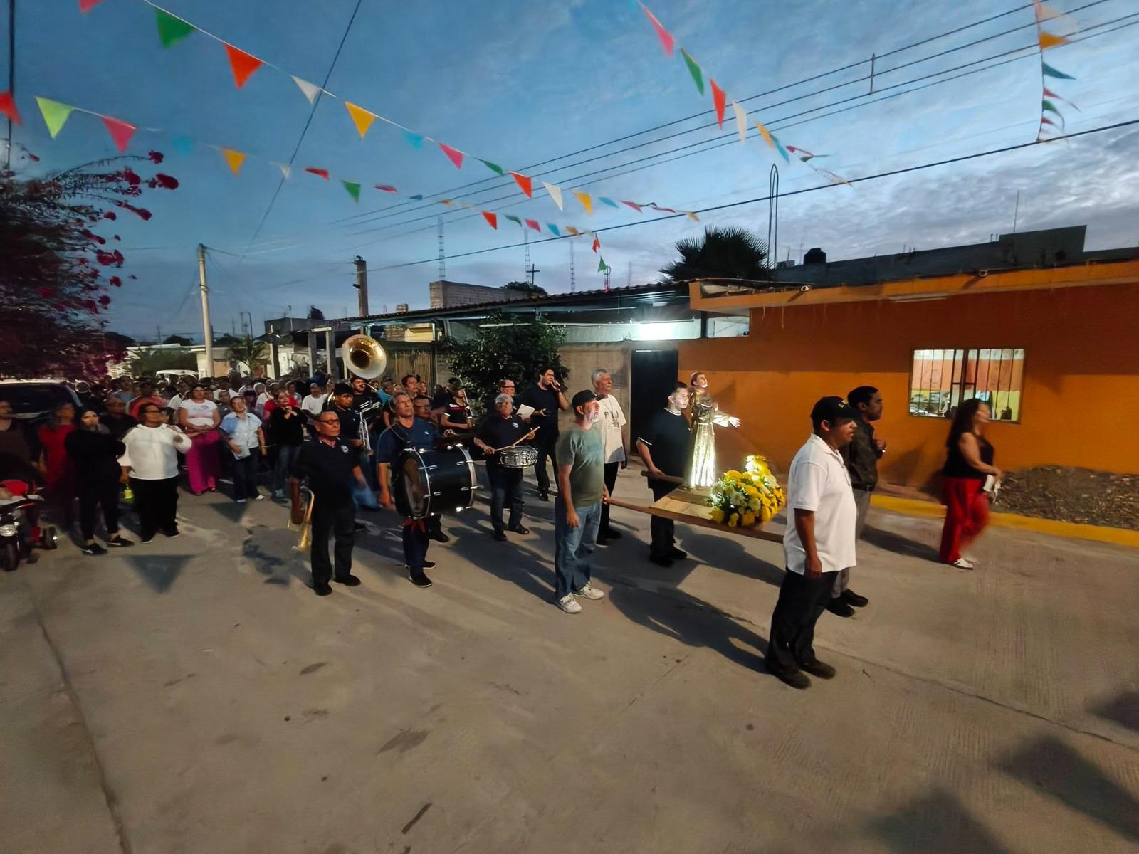 $!Fe, música y tradición: Rosario honra a San Felipe de Jesús