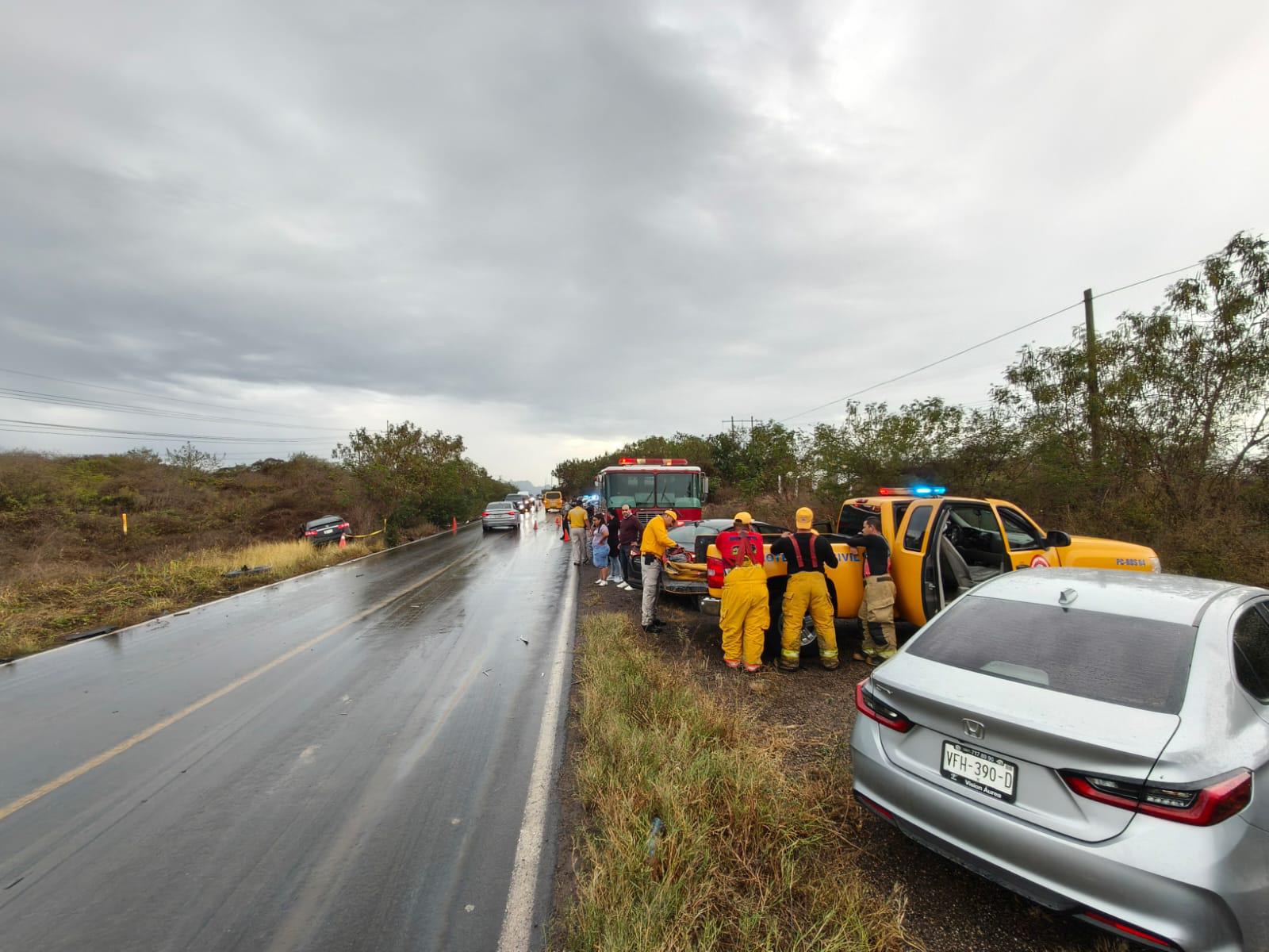 $!Muere mujer en aparatoso choque en la México 15 a la altura de Rosario