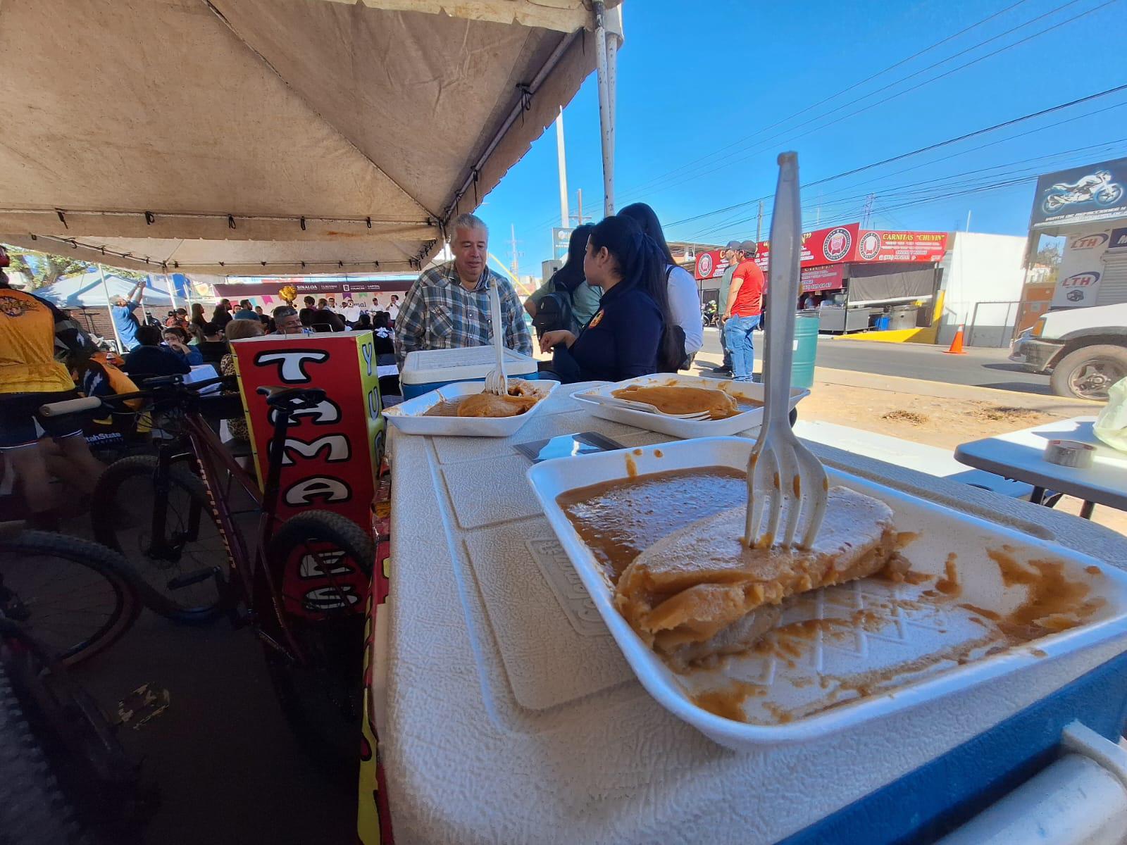 $!Celebran la primera Feria del Tamal sobre el corredor gastronómico de Bacurimí