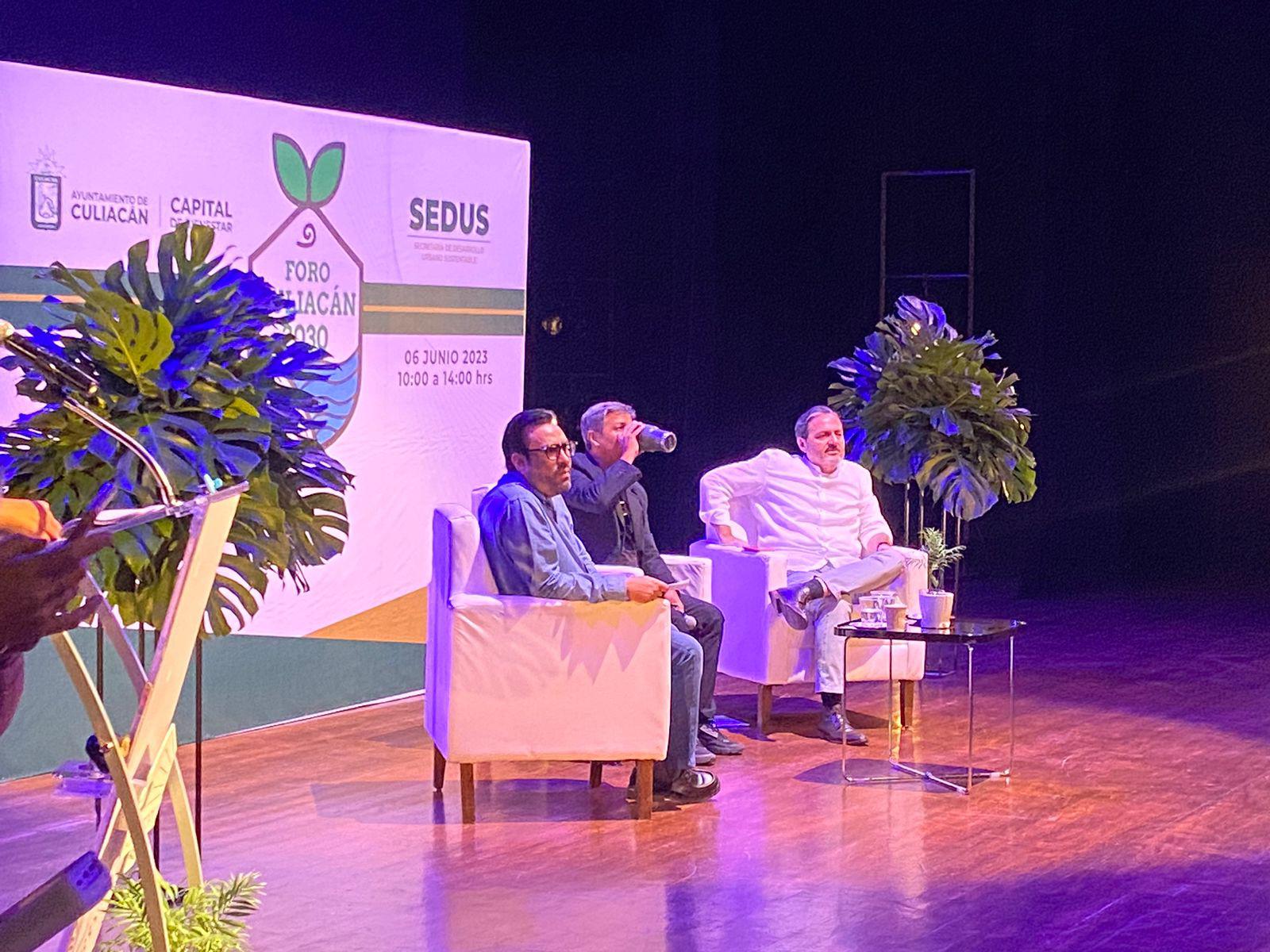 $!Hay siete años para optimizar vialidad en Culiacán, exponen en foro