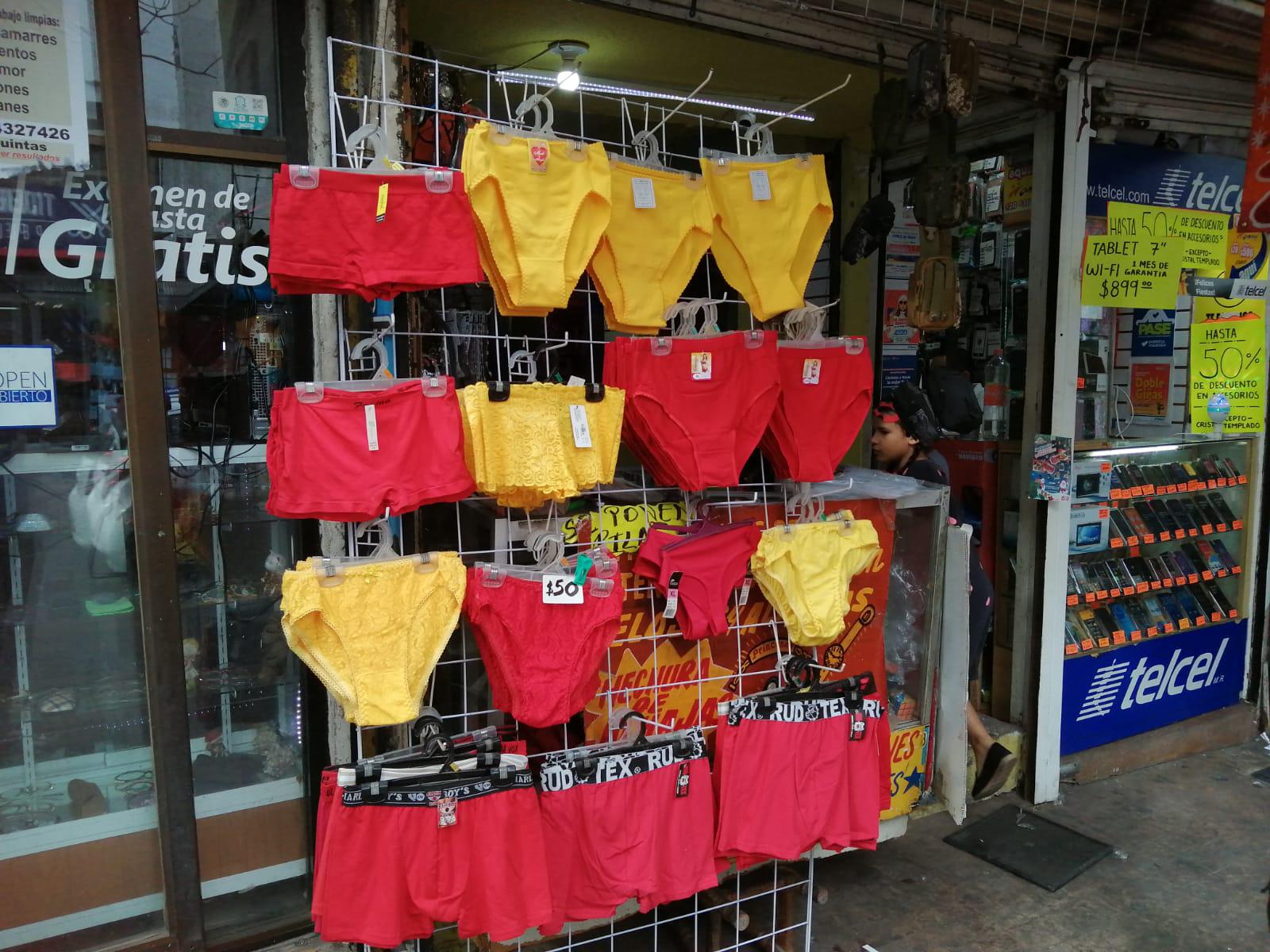 $!Culiacanenses prefieren atraer dinero durante el 2022; se reporta mayor venta de ropa interior amarilla