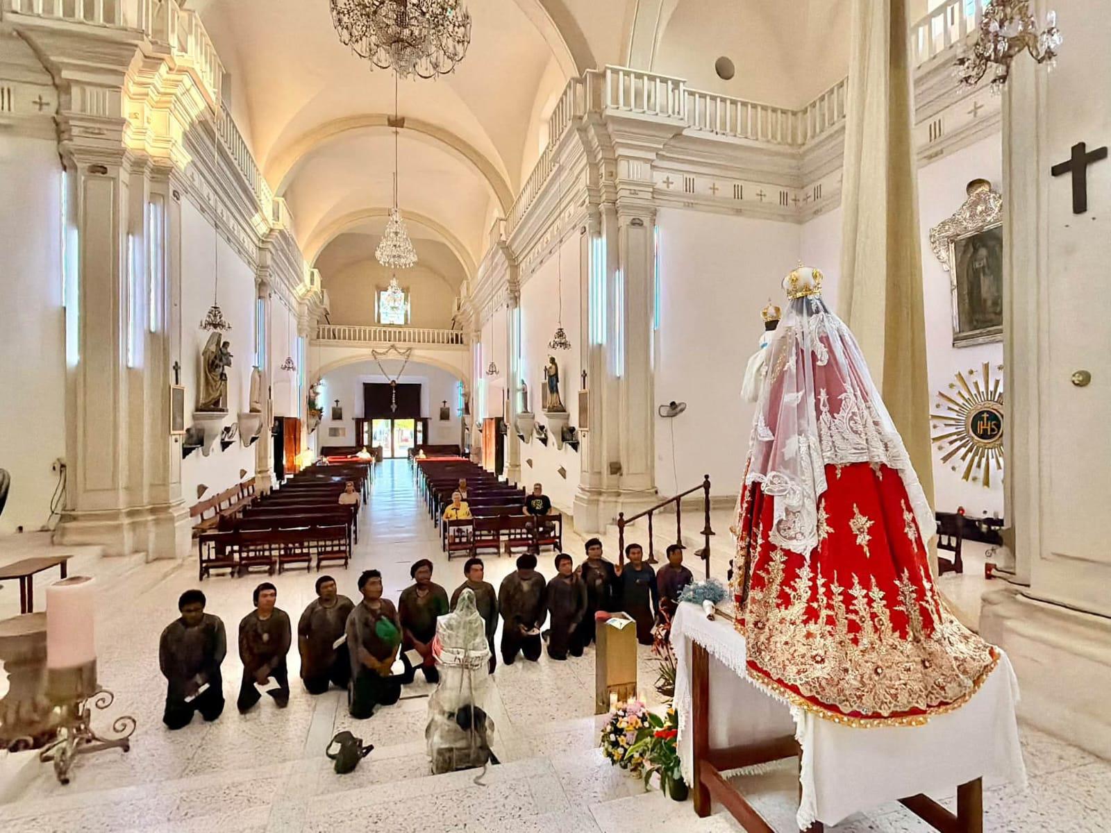 $!Procedentes de Yucatán, 11 peregrinos arriban al Santuario de la Virgen de El Rosario