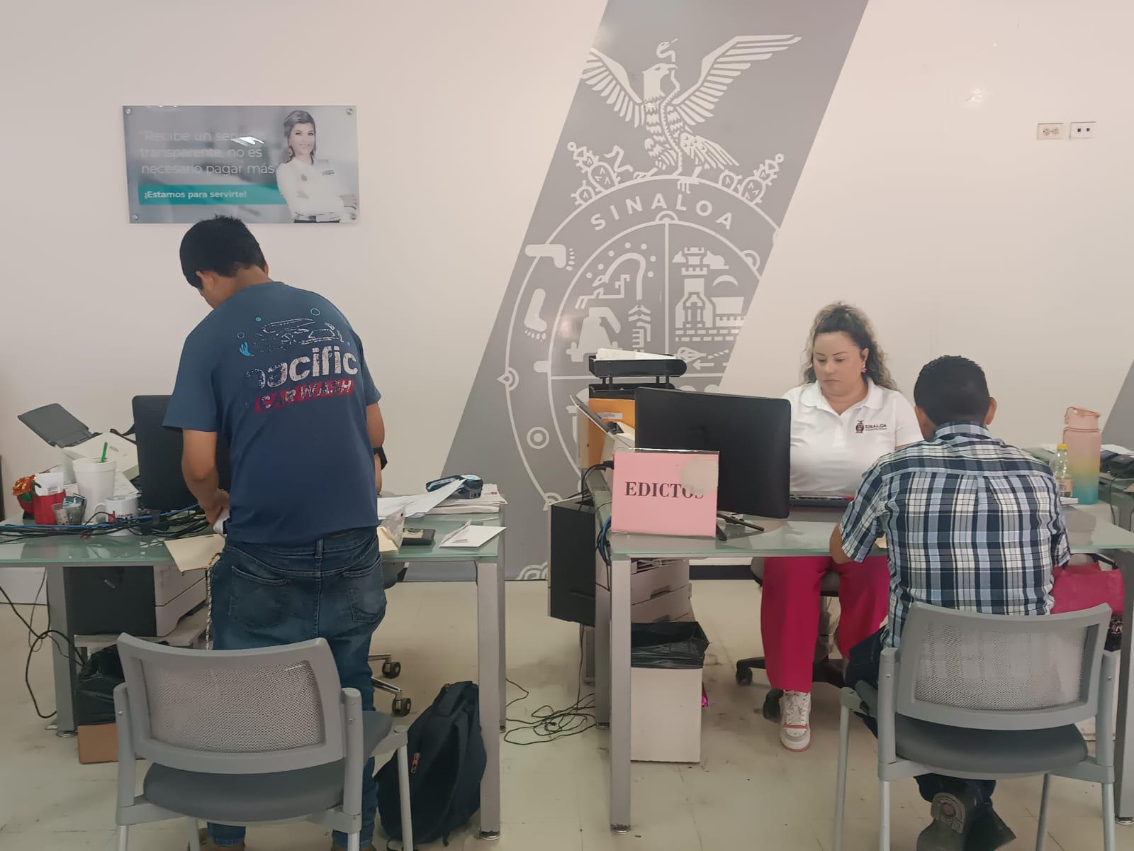 $!Retenes y operativos a motociclistas benefician la regulación de documentos: Recaudación y Renta