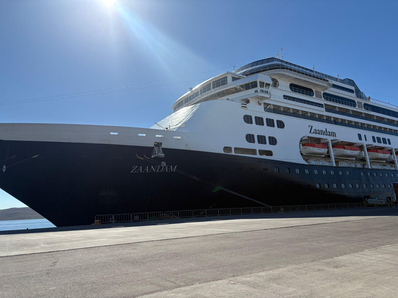 $!Recibe Topolobampo al crucero Zaandam con más de 1,200 turistas