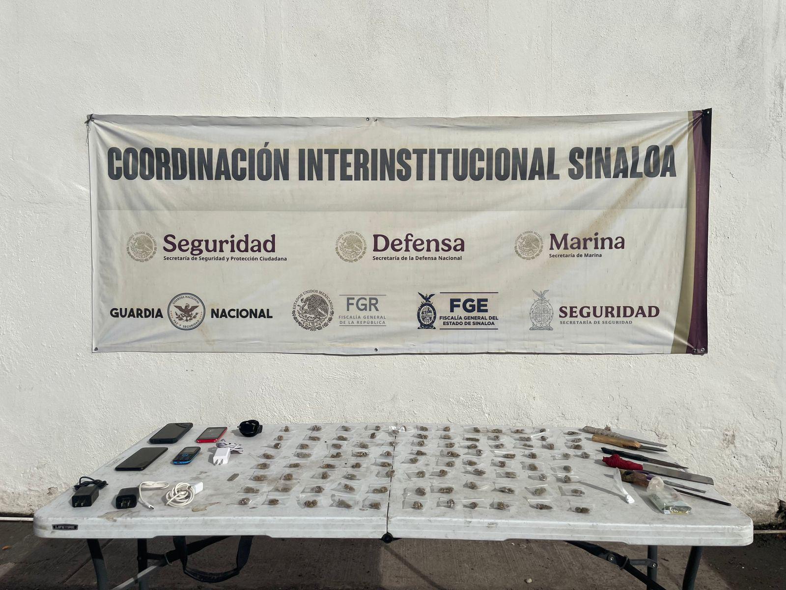 $!Hallan dos fusiles y más de 100 mil pesos en efectivo dentro del Penal de Aguaruto