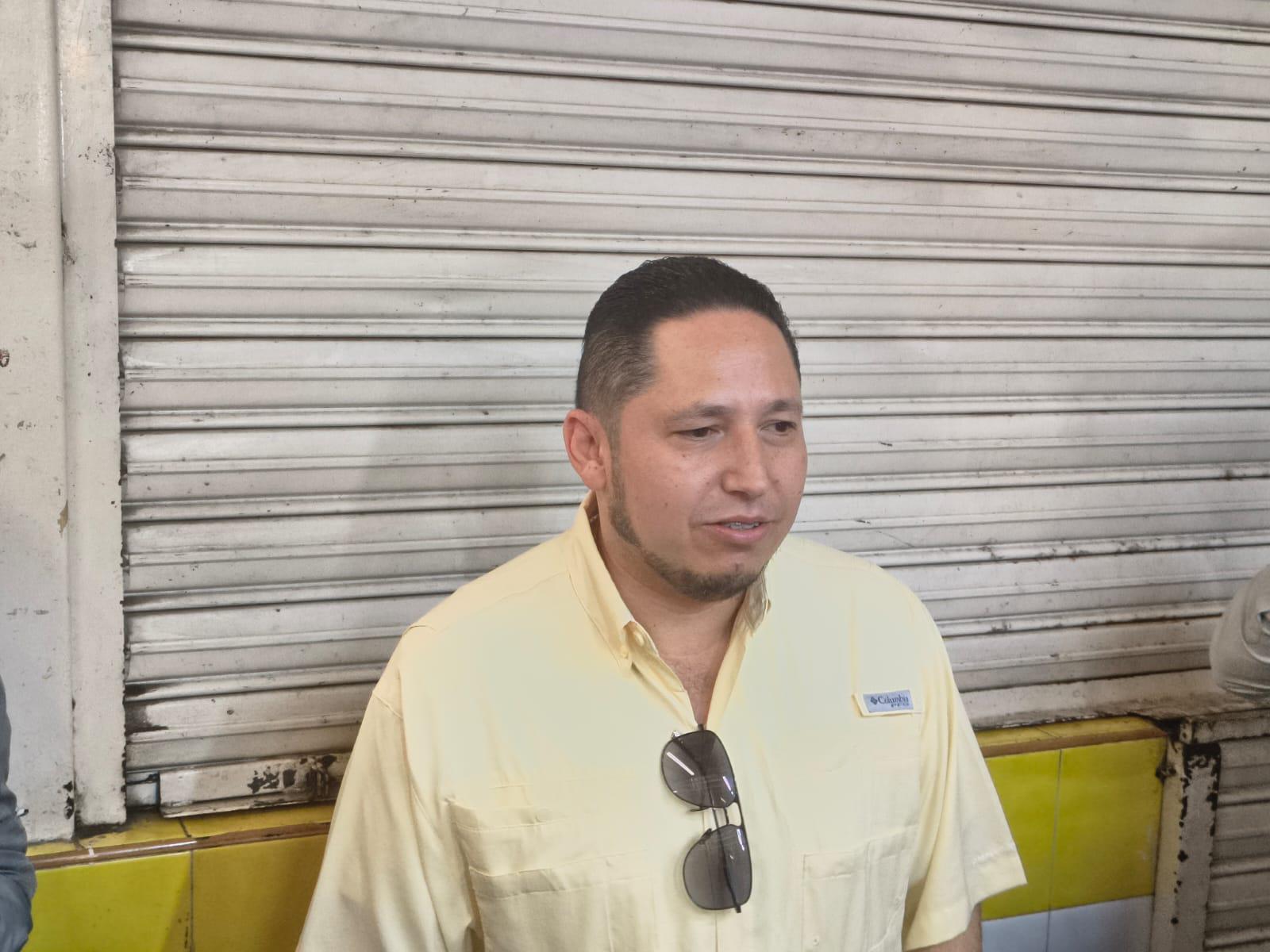 $!Distribuidor vial de Los Mochis se encuentra en penumbras tras robo de cableado; reparación ronda los $300 mil