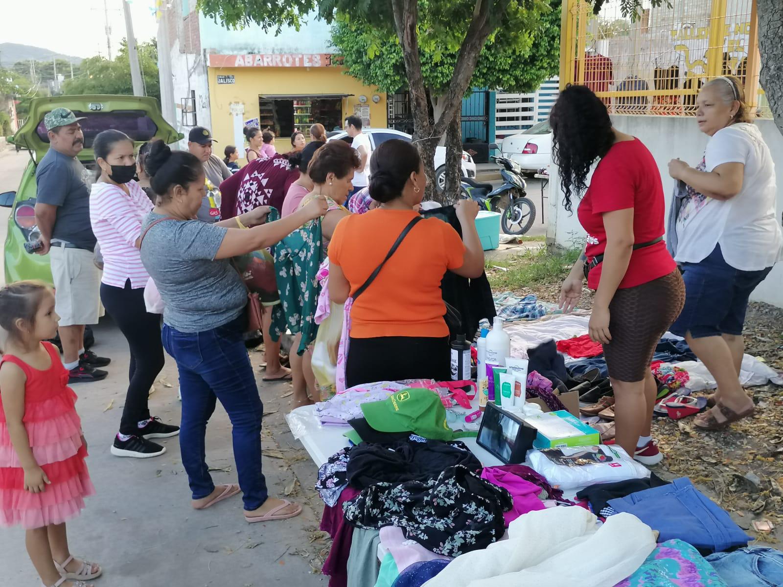 $!Tianguis en El Rosario se ha convertido en una oportunidad de autoempleo para sus habitantes