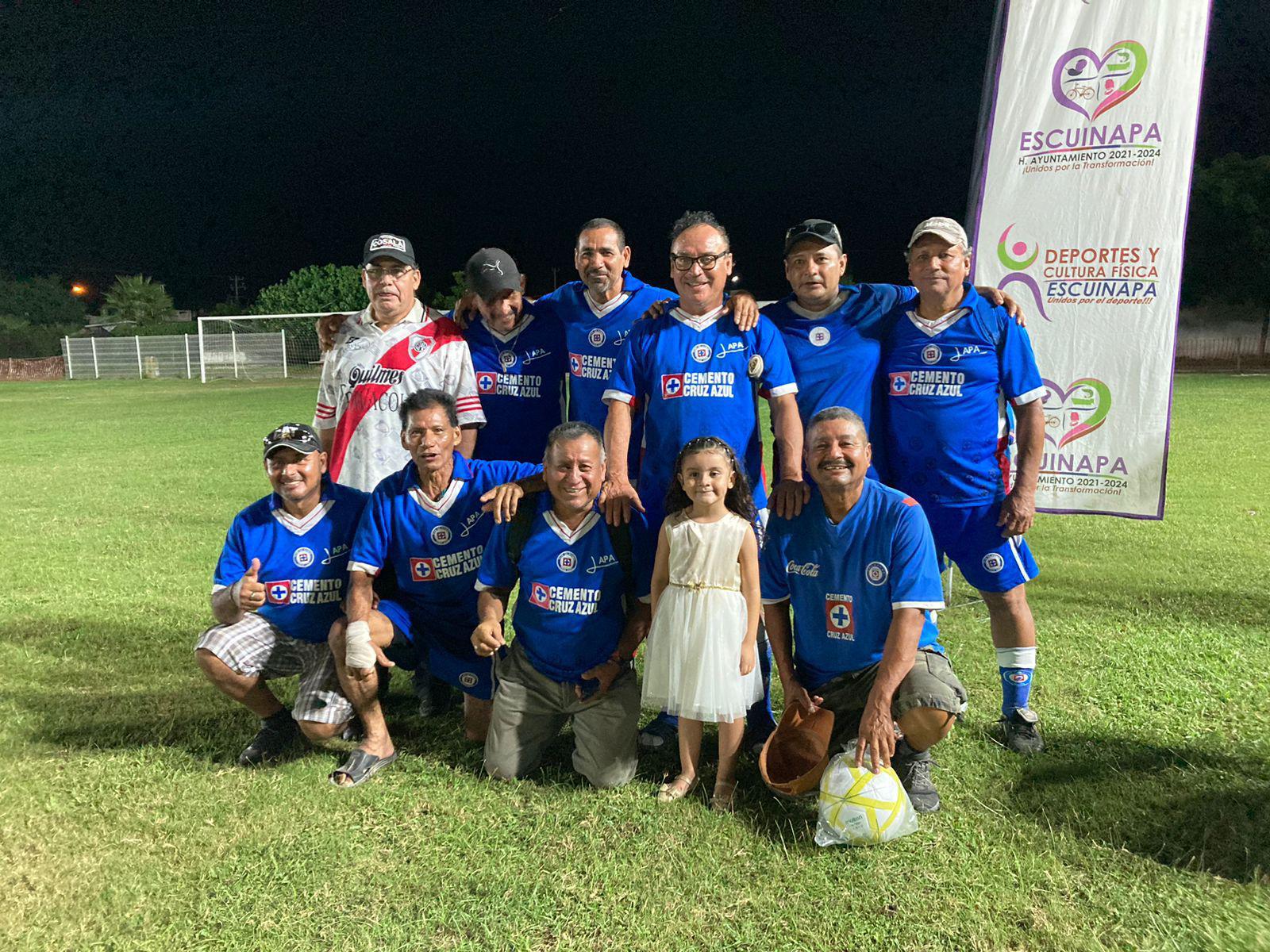 $!Inauguran Segunda Liga de Futbol Veteranos 50 y Más, en Escuinapa