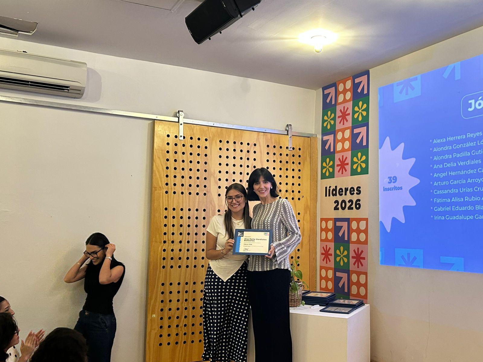$!Concluyen jóvenes ciclo en programa ‘Líderes 2026’ en la Casa del Maquío