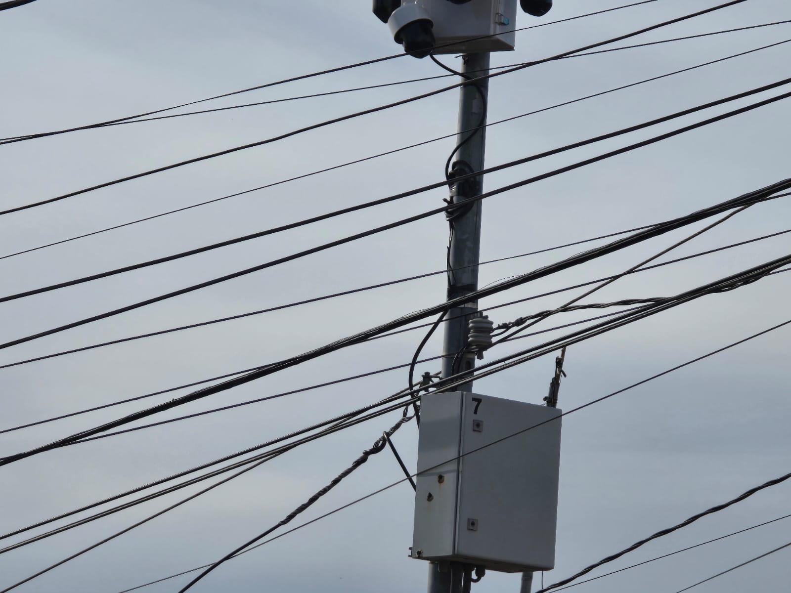 $!Balean cámaras de videovigilancia del C4 en Lomas del Sol, en Culiacán