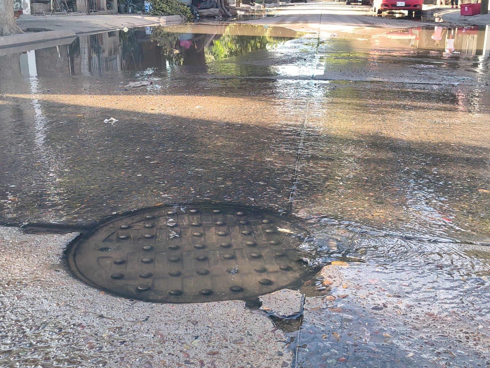 $!Ayuntamiento de Ahome iniciará rehabilitación de drenajes colapsados en Infonavit Macapule y Águila Azteca