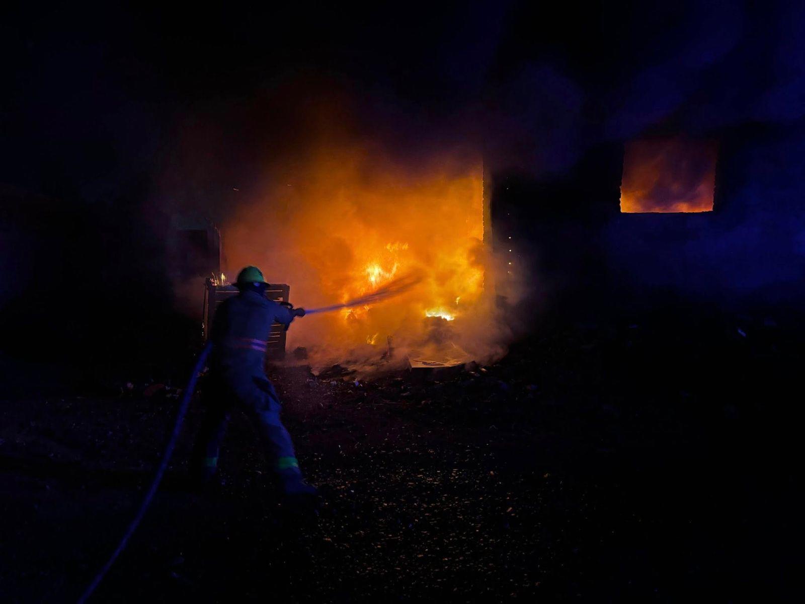 $!Llaman a evitar quema de basura y maleza ante aumento de incendios en Mazatlán