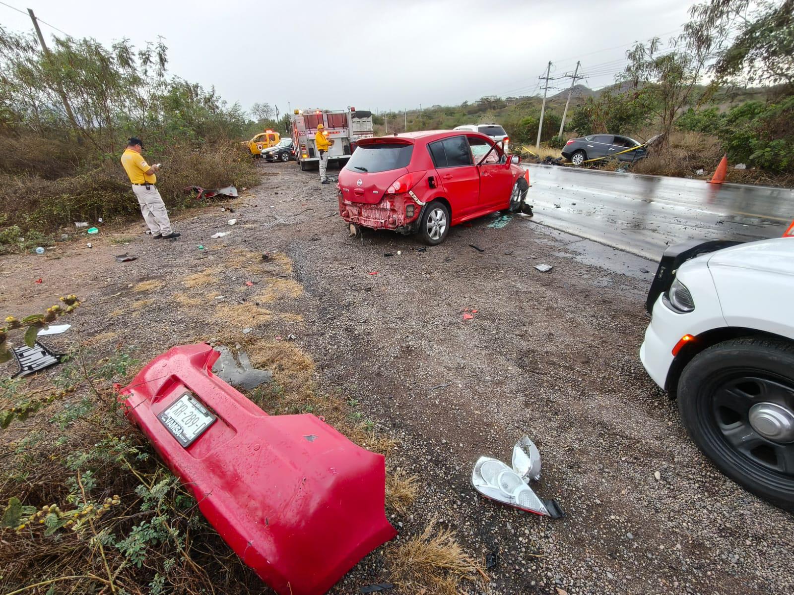 $!Muere mujer en aparatoso choque en la México 15 a la altura de Rosario