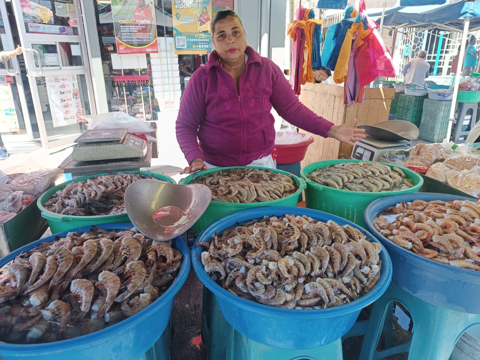 $!Reportan pescadores y ‘changueras’ pocas ventas pese a ser temporada de Cuaresma