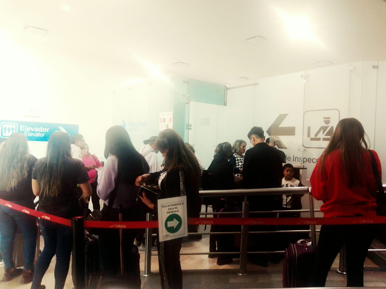 $!Varados en aeropuerto de Culiacán.