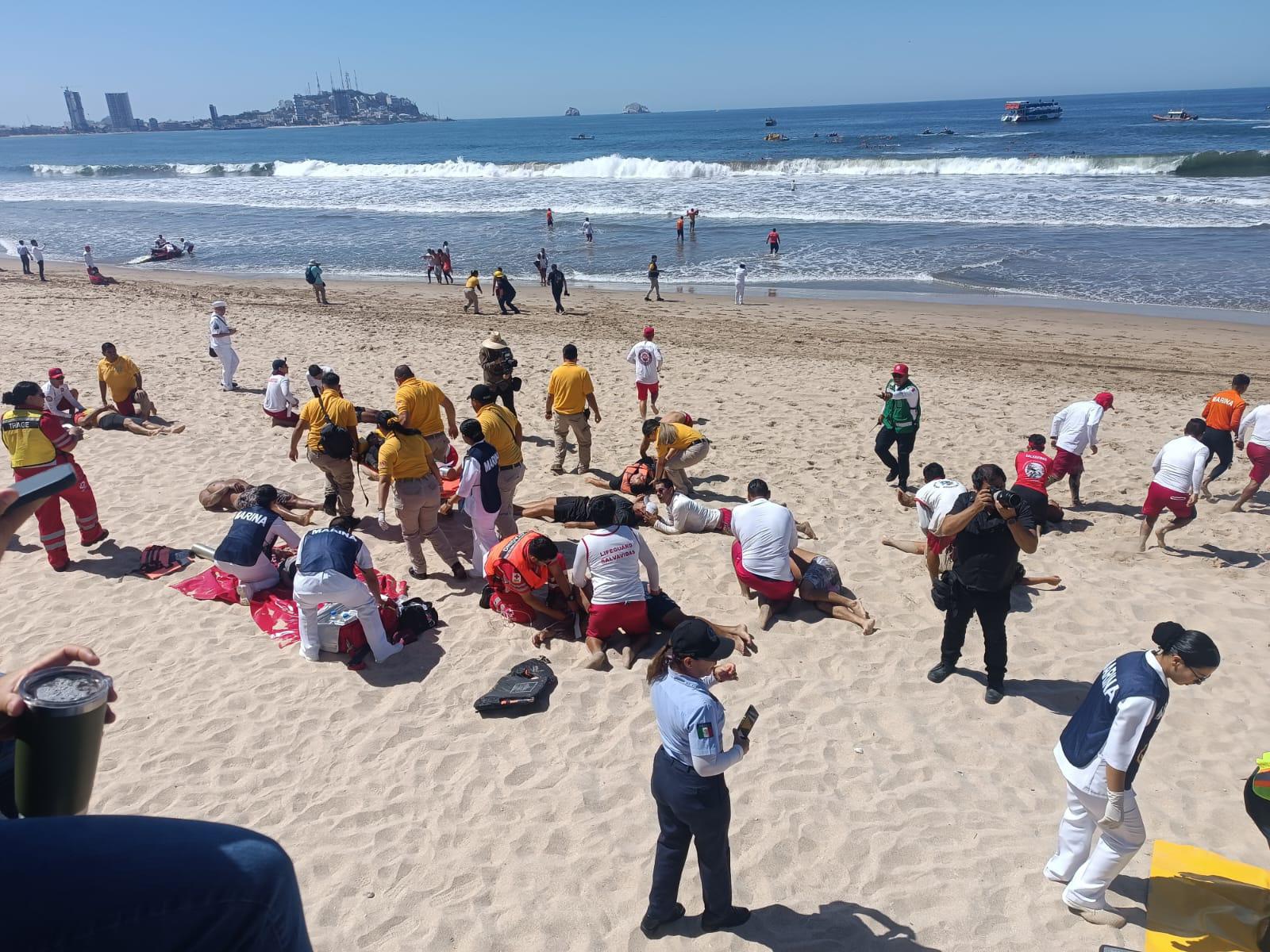 $!Simulacro en Mazatlán evalúa respuesta ante emergencias acuáticas previo a Semana Santa