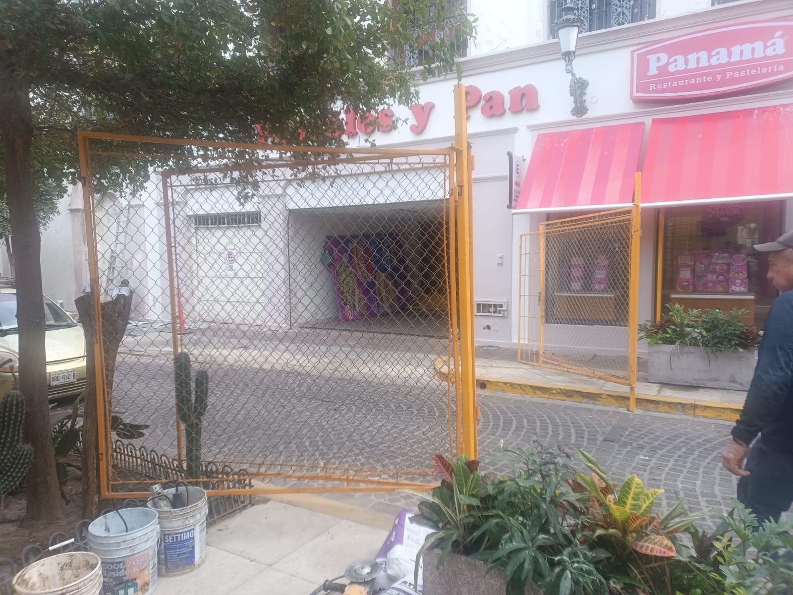 $!Entradas a la Machado ya lucen enrejado metálico previo al Carnaval