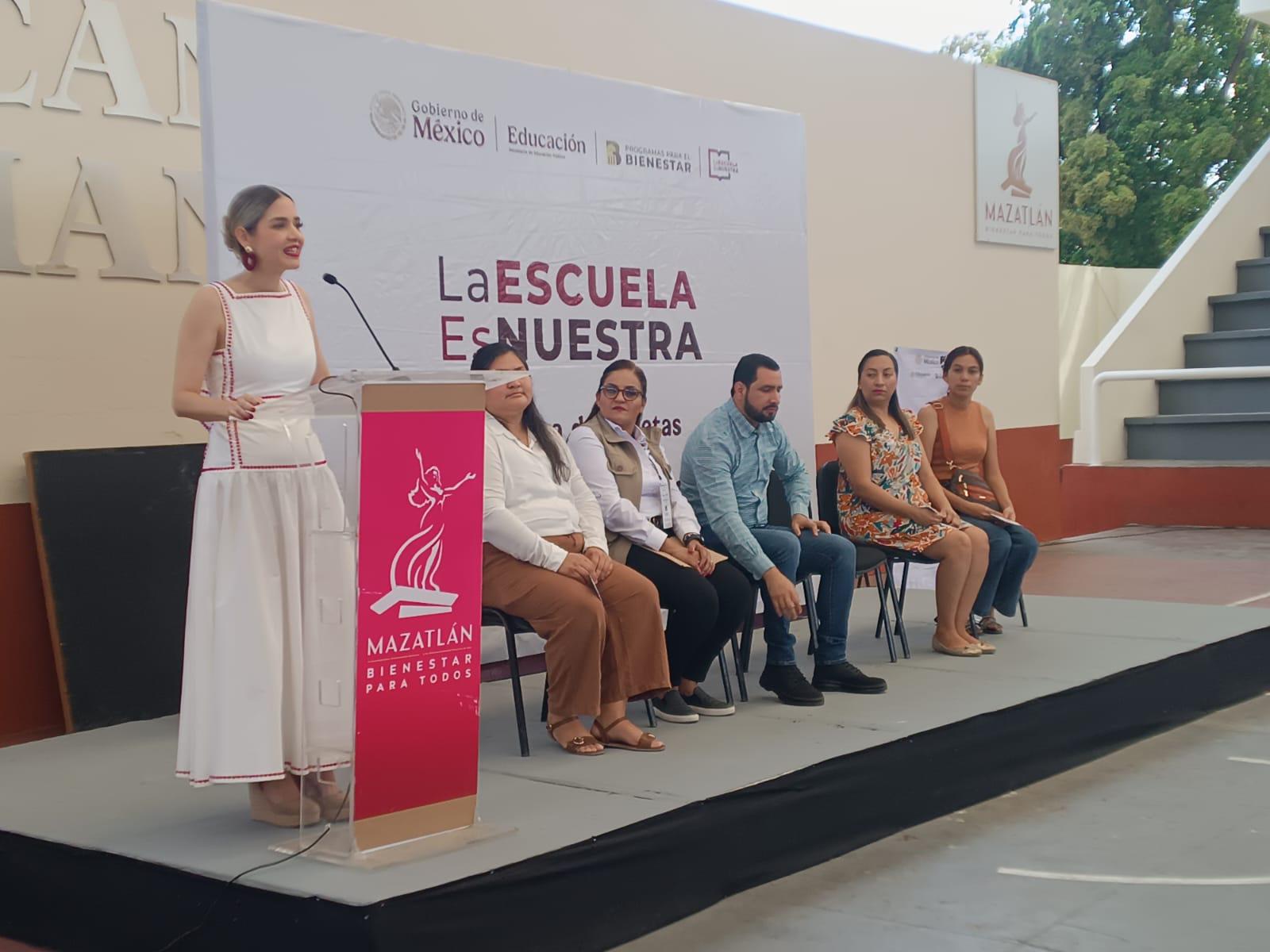 $!Destinan $45 millones a planteles de Mazatlán con programa La Escuela es Nuestra