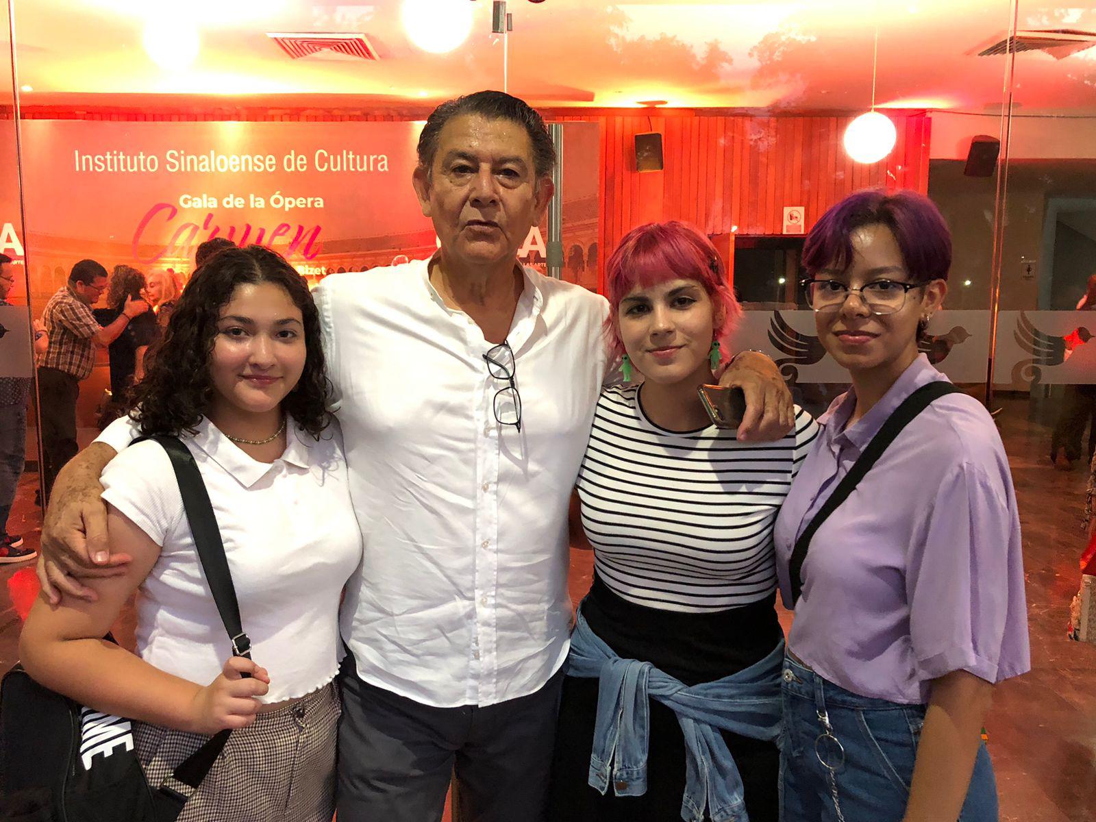 $!Constanza Fonseca, Daniel Fonseca, Anastasia Fonseca y Lucero Alvarado.