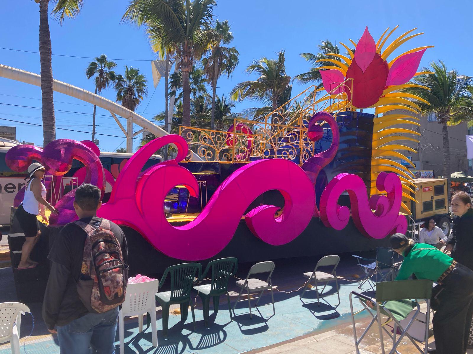$!Están listos 29 carros alegóricos y 2 marionetas gigantes para el primer desfile del Carnaval de Mazatlán 2024