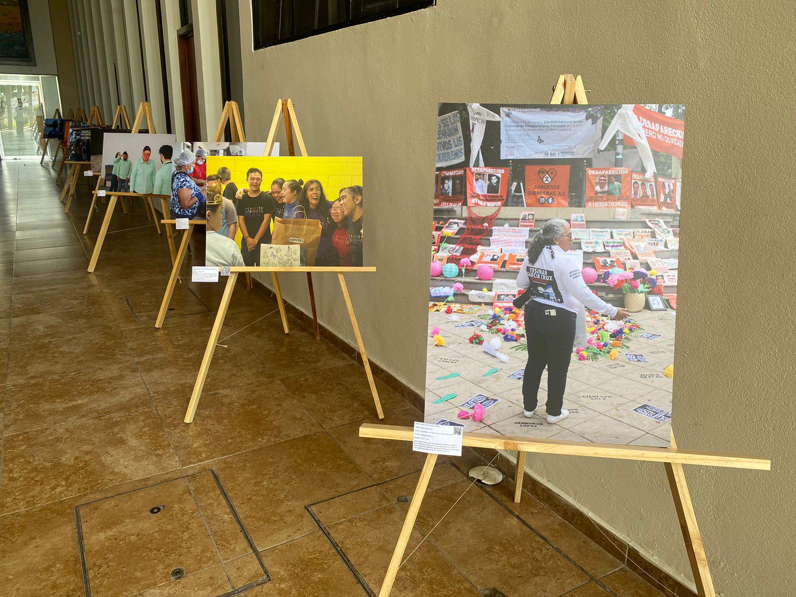 $!Exponen fotografías de activistas de Culiacán en el corredor Dámaso Murúa