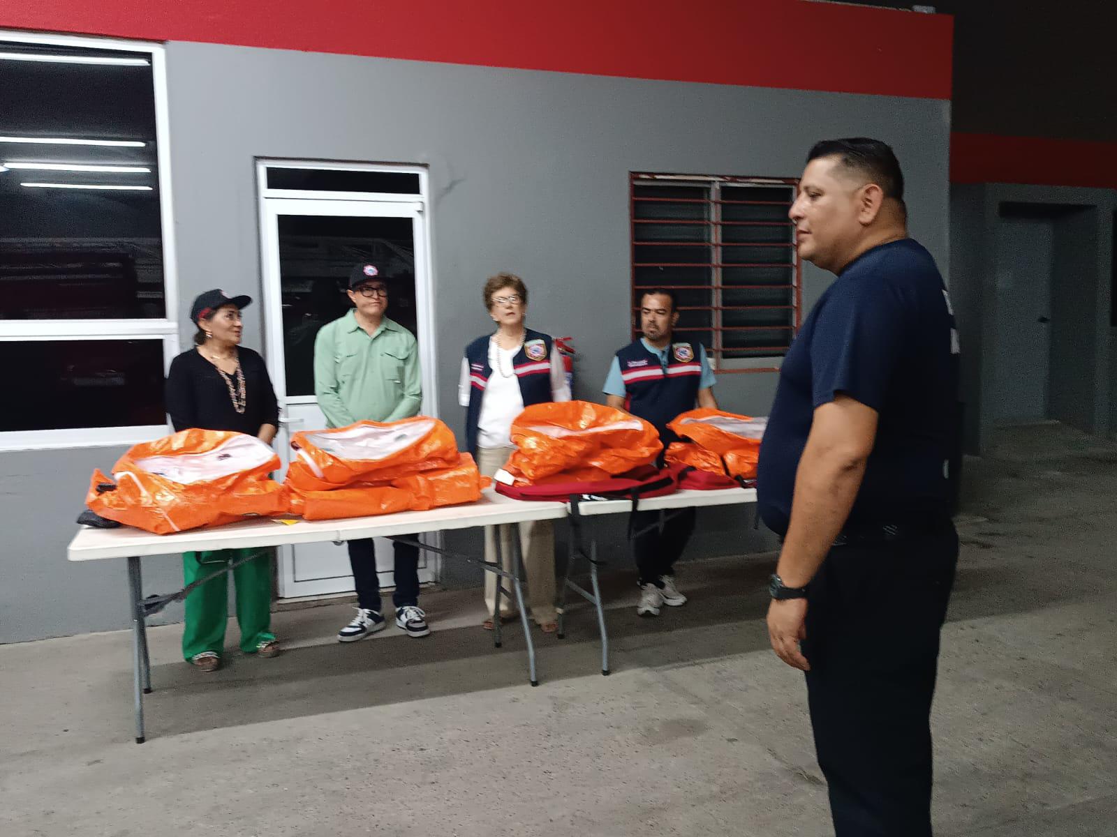$!Recibe Bomberos Mazatlán nuevo equipo para combatir emergencias de materiales peligrosos