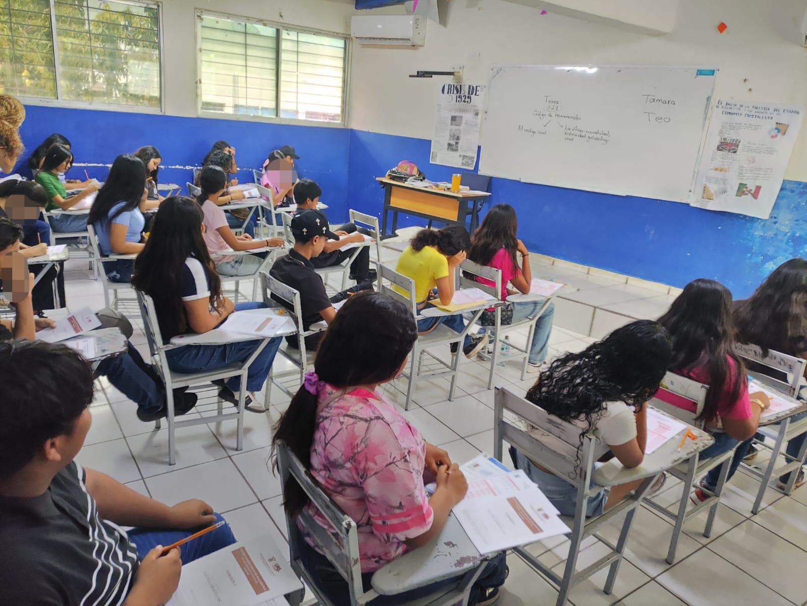$!Preparatoria UAS en Rosario realiza examen diagnóstico a 200 aspirantes