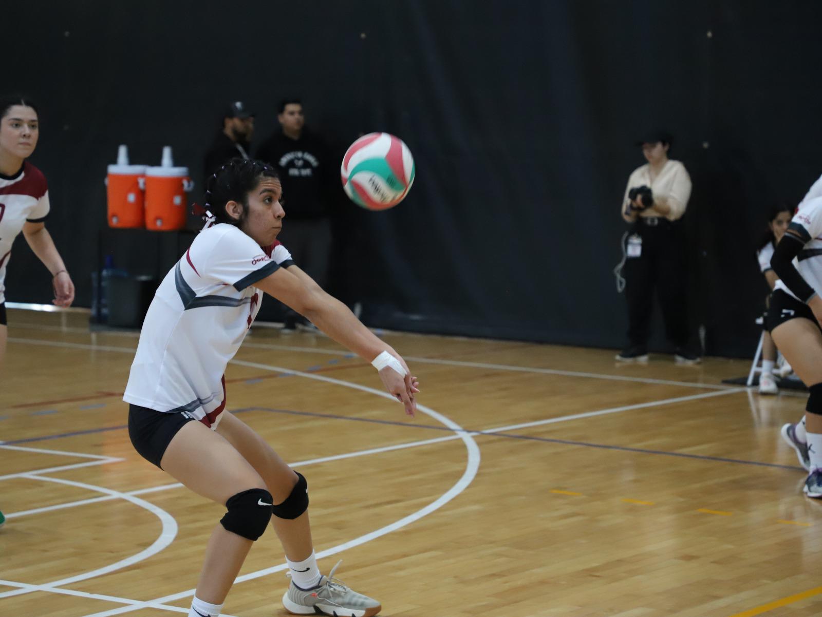$!Culiacán y Guasave buscarán los títulos en voleibol de sala femenil