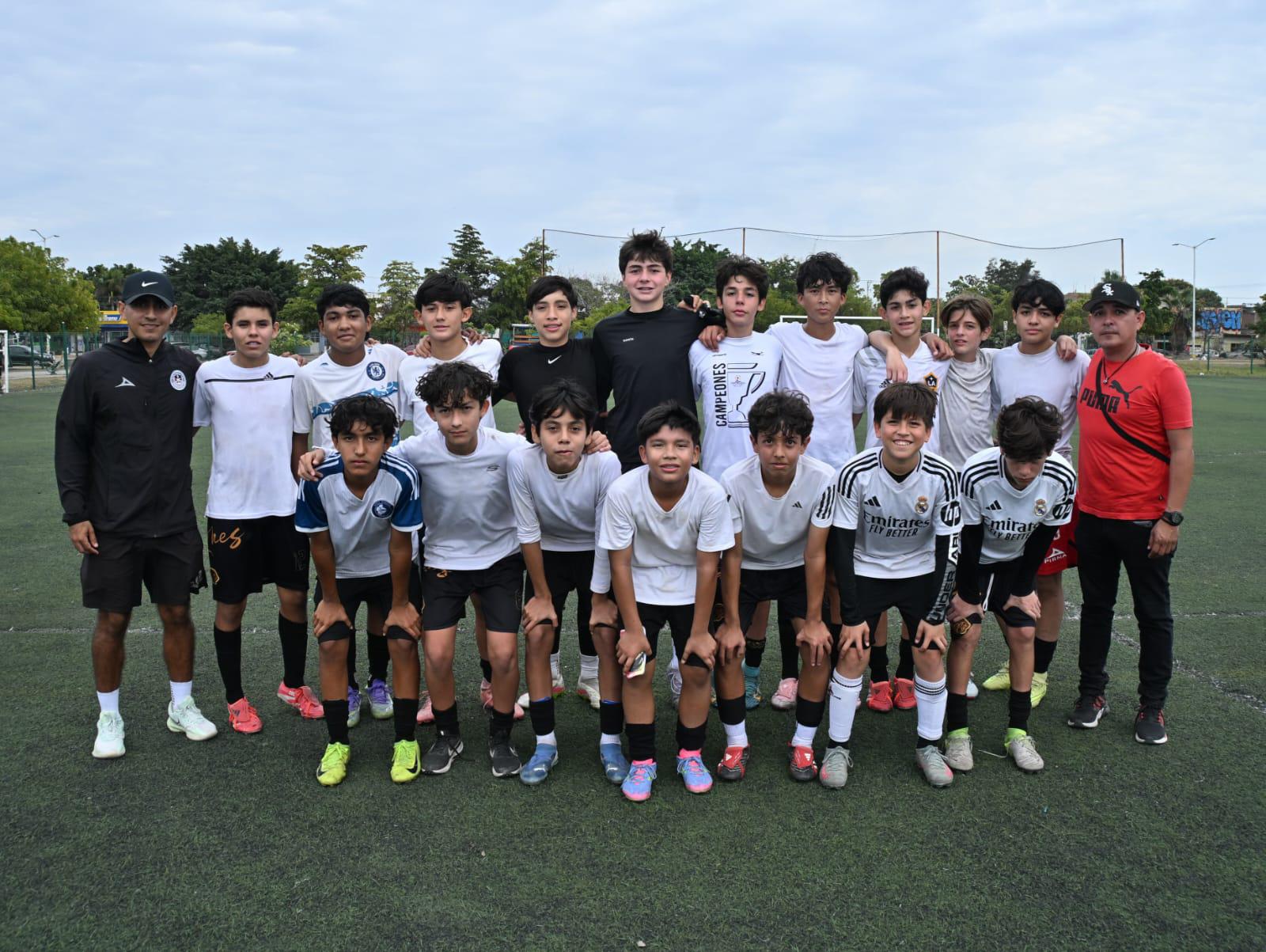 $!Selección Mazatlán impone su calidad en el Zonal de futbol