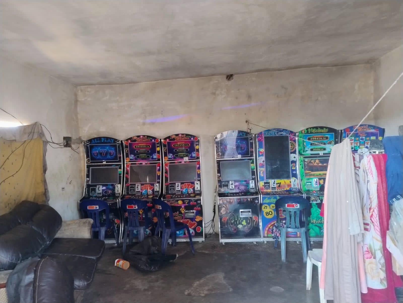 $!Decomisan droga y máquinas tragamonedas durante el fin de semana en Culiacán