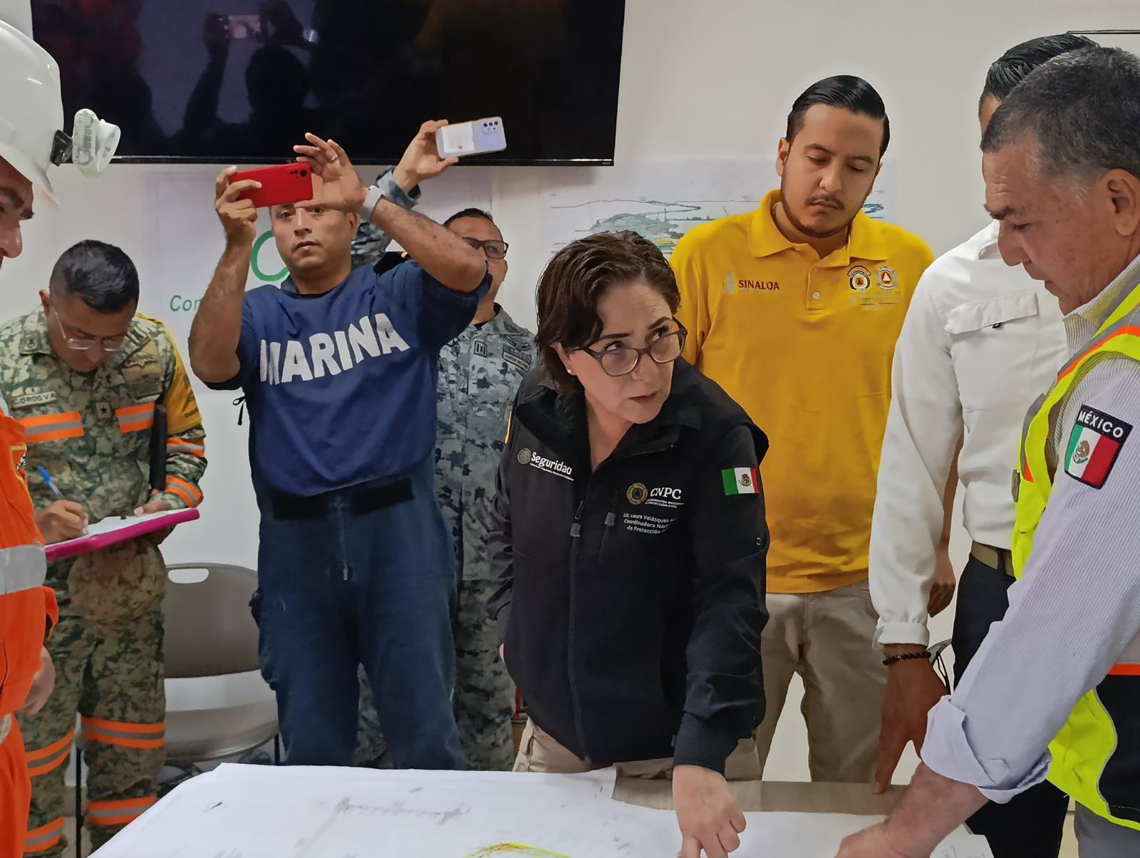 $!Se cumple un mes del accidente en mina de Rosario donde permanece atrapado Isidro Beltrán