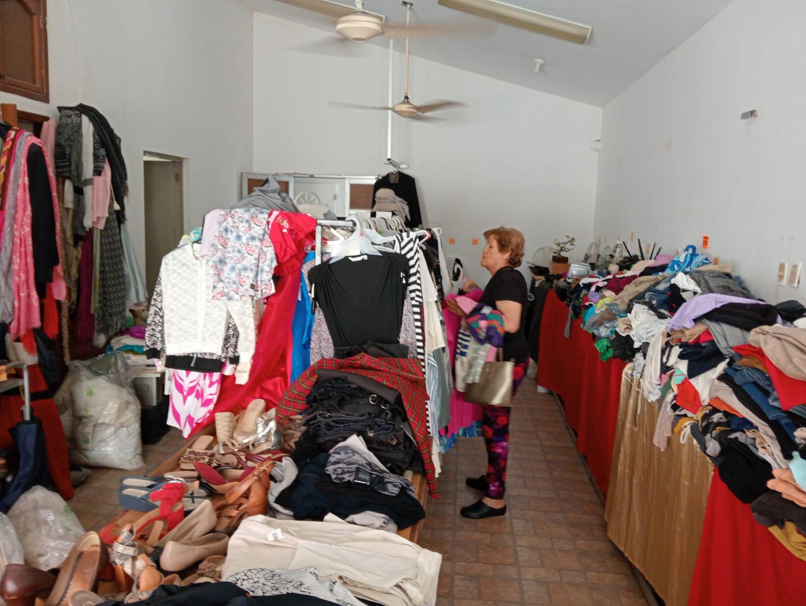 $!Celebra Cruz Roja delegación Mazatlán su bazar recaudatorio