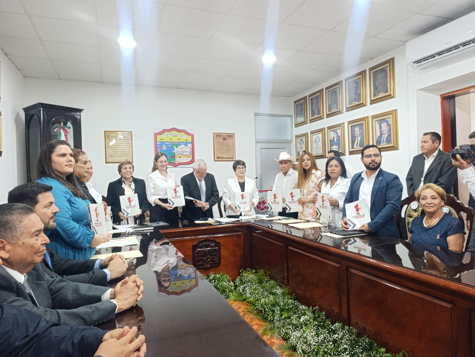 $!Presenta Alcalde de Escuinapa primer Informe de Gobierno