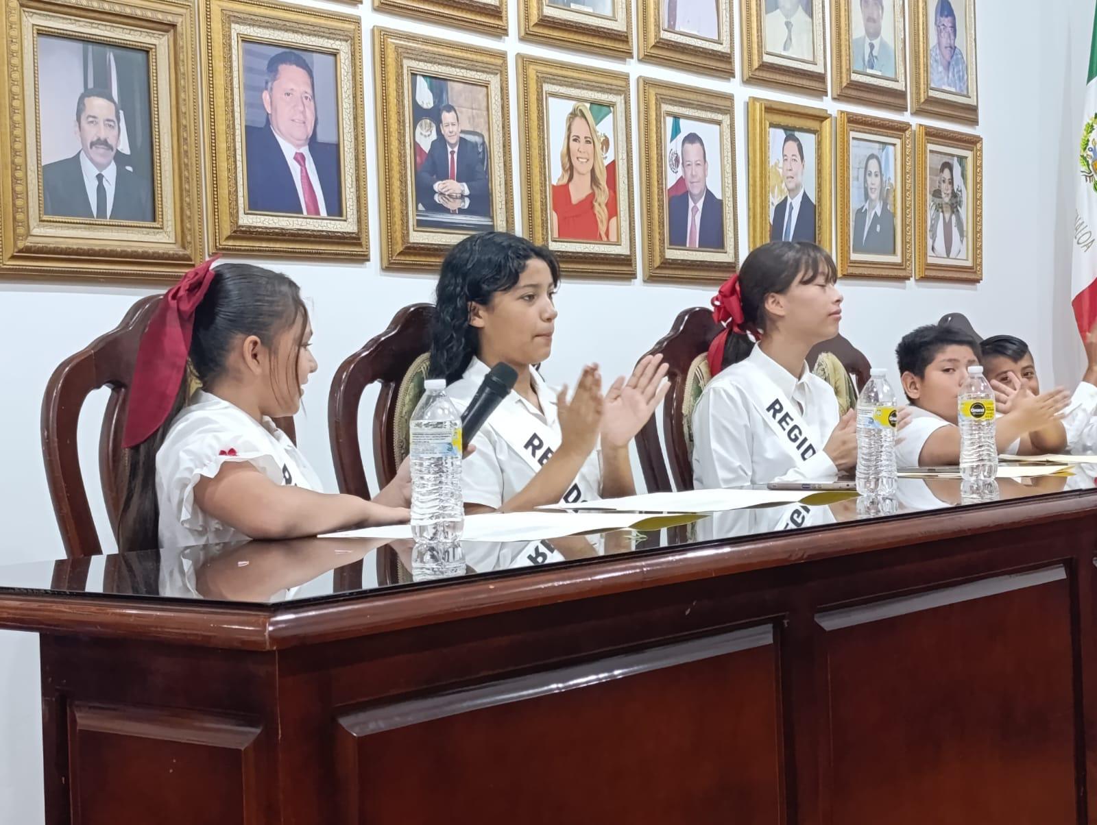 $!Sesión de Cabildo en Escuinapa es presidida por niños y niñas