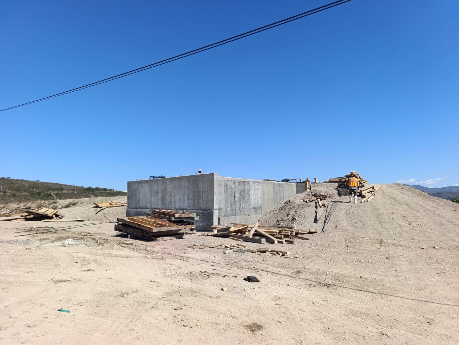 $!Inseguridad frena reparaciones de canales de riego en Escuinapa