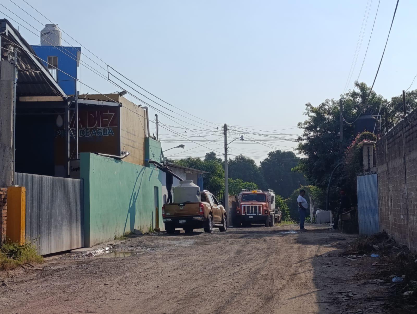 $!No hay repunte de venta de agua en pipas, reportan vendedores en Escuinapa
