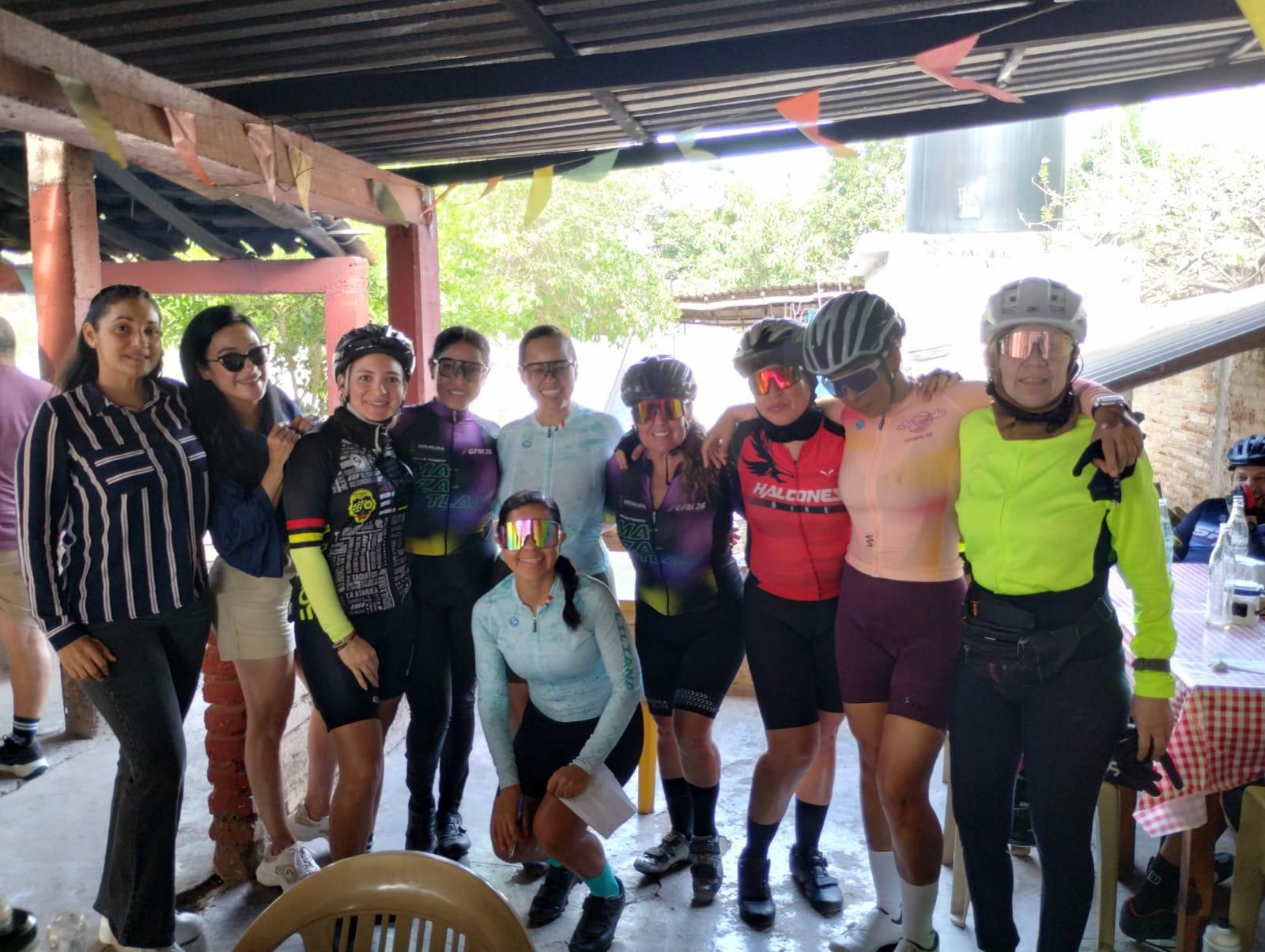 $!Grupo de 60 ciclistas pedalean de Escuinapa a Cacalotán, Rosario, por la recreación y la paz