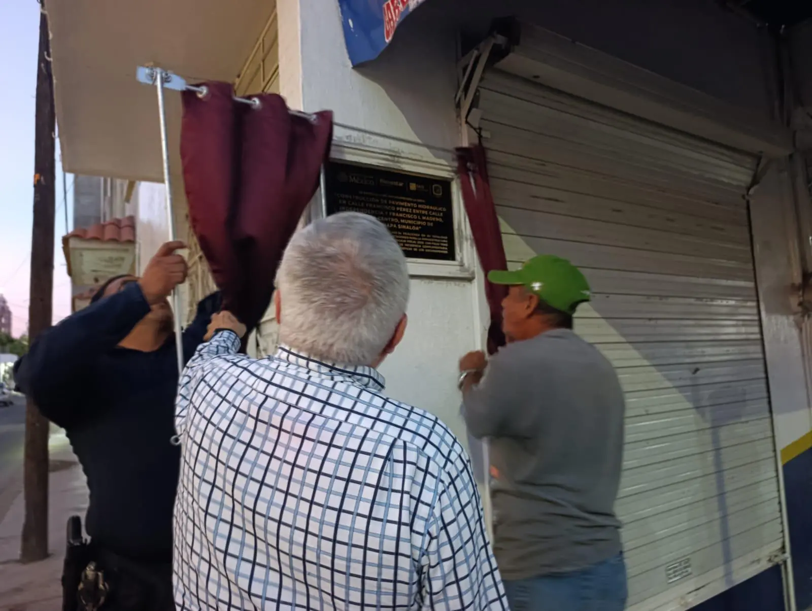 $!En inauguración, se compromete Alcalde de Escuinapa, a resolver desperfectos pendientes