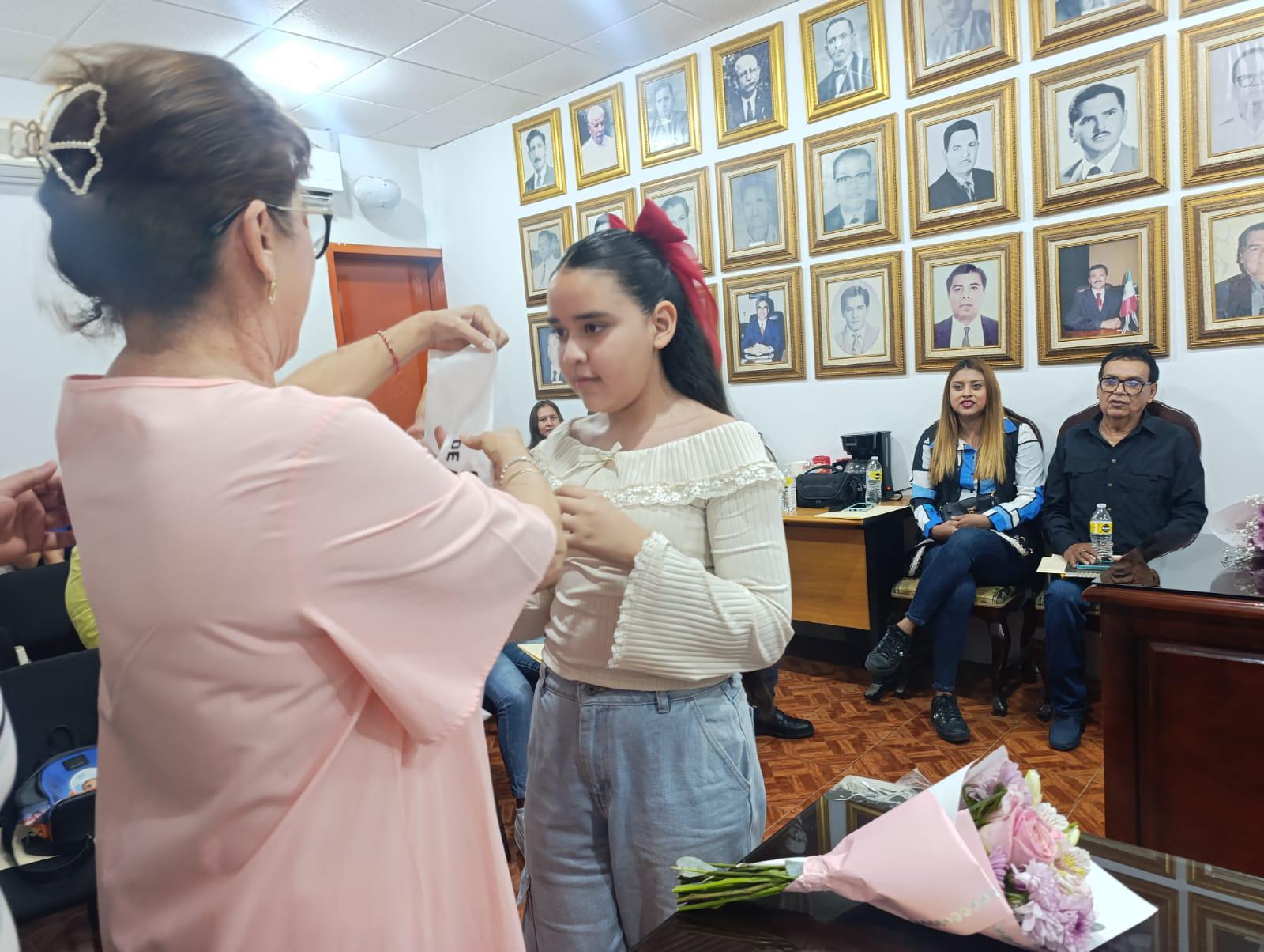 $!Sesión de Cabildo en Escuinapa es presidida por niños y niñas
