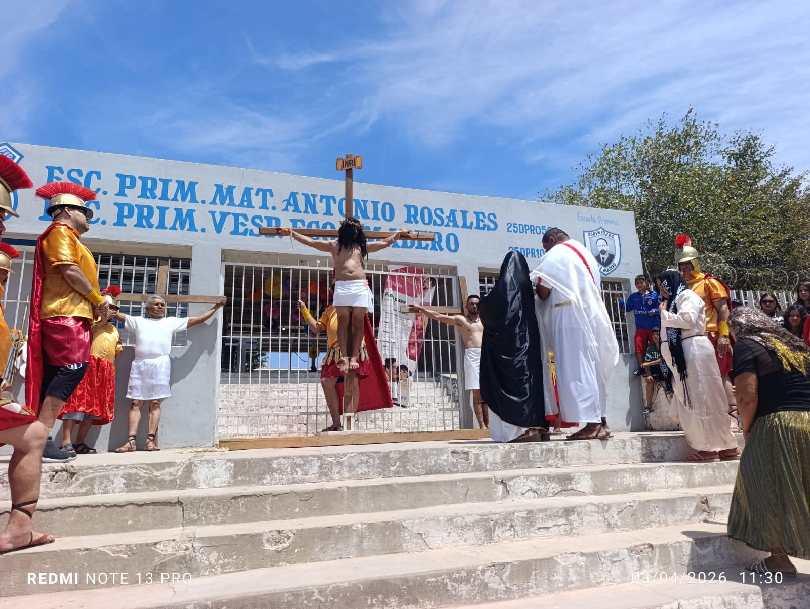 $!Conmemoran feligreses de Escuinapa el Viacrucis viviente