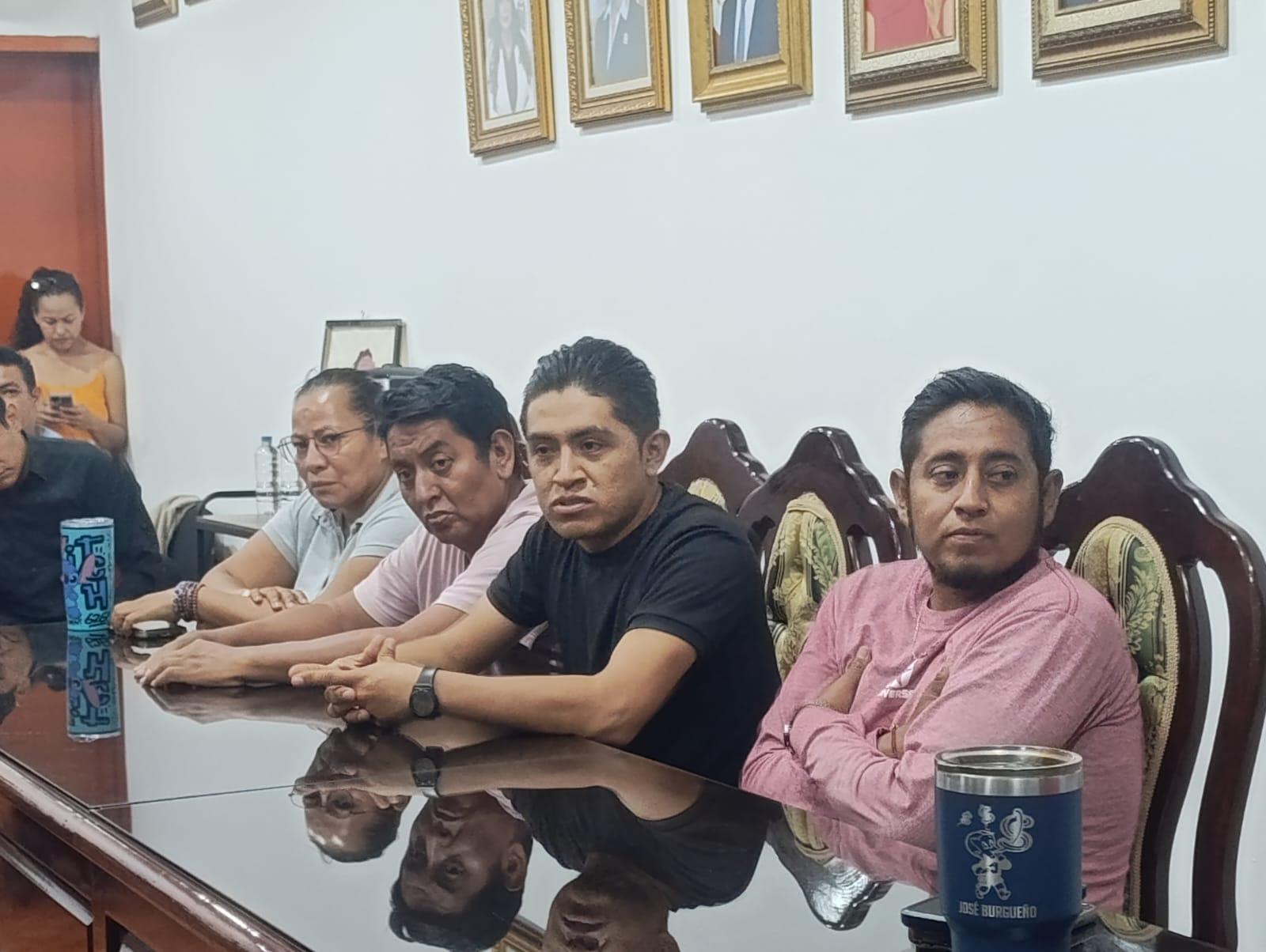 $!Rechazan comerciantes de Escuinapa ser reubicados