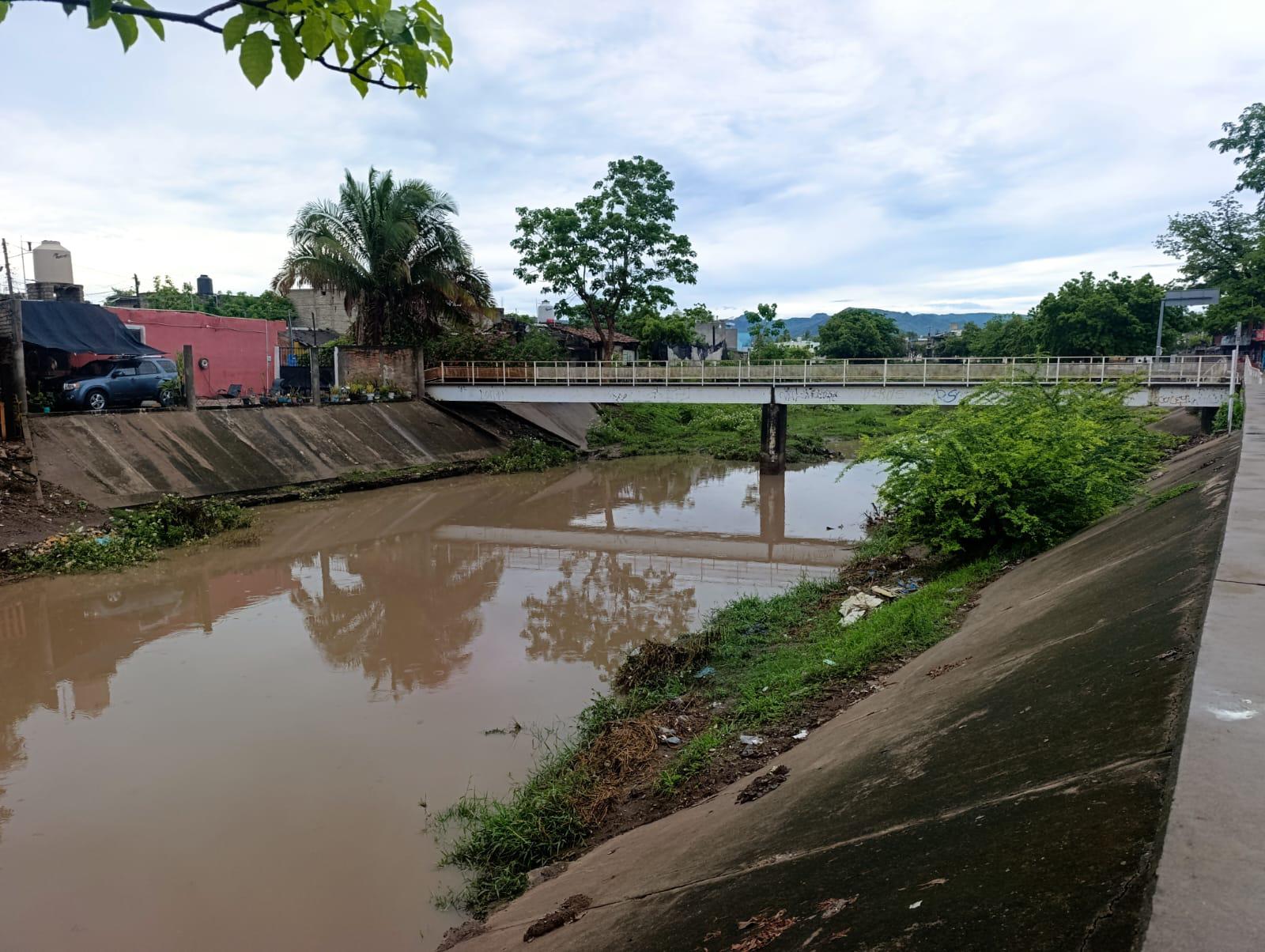 $!Se registran lluvias copiosas en Escuinapa por ‘Flossie’