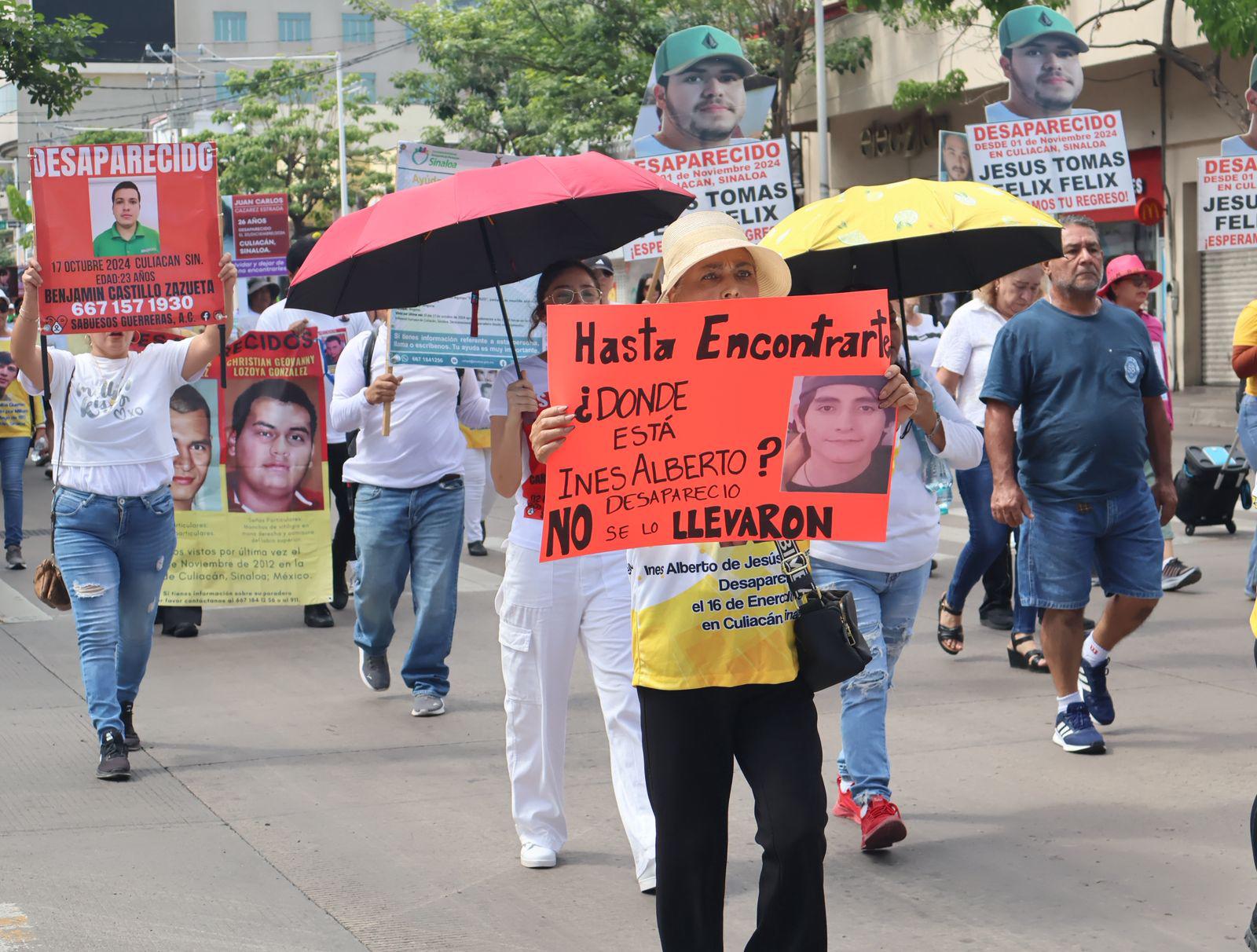$!Brigada Estatal de Búsqueda marcha en Culiacán por sus desaparecidos