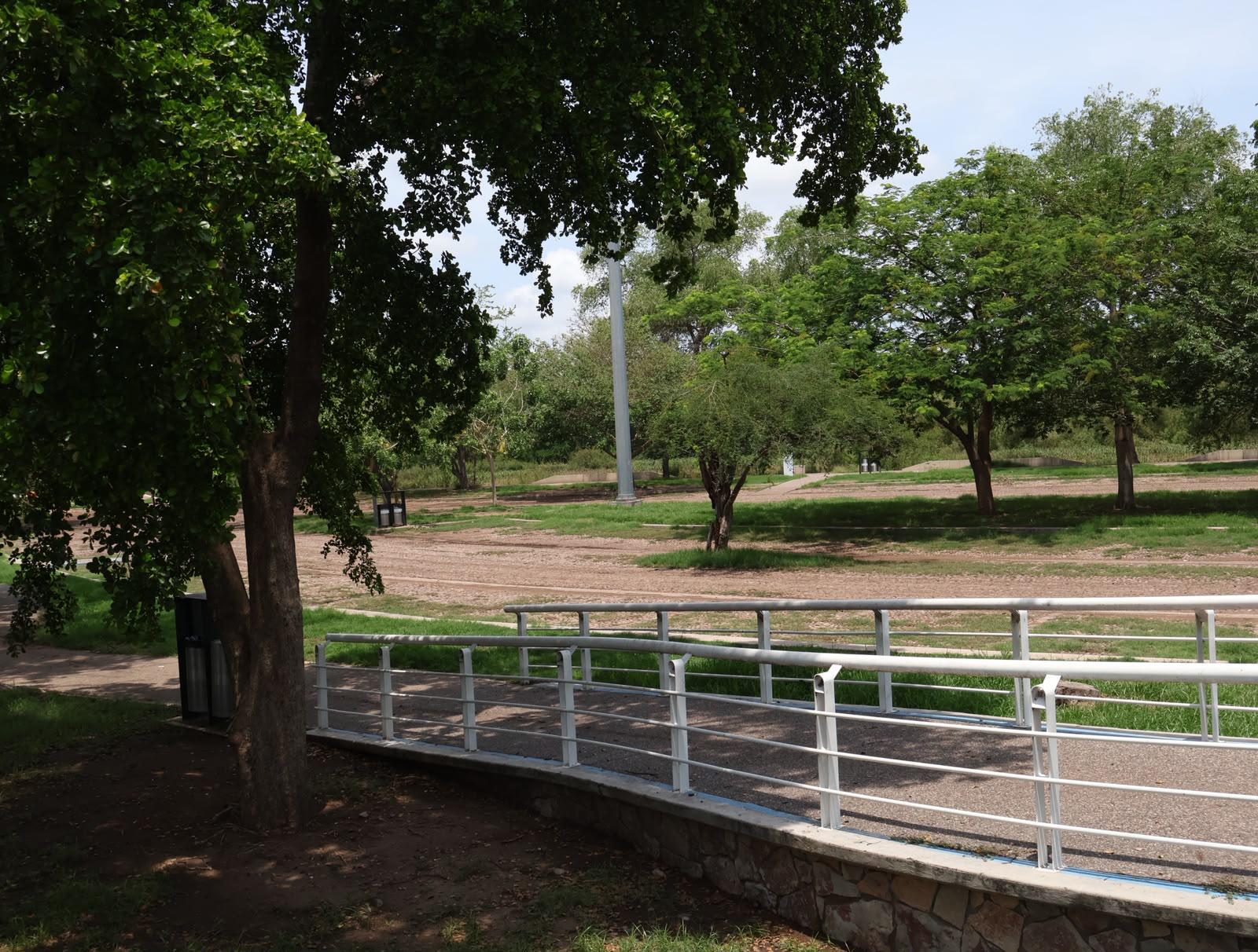 $!Cierran temporalmente el Parque Las Riberas y el Parque Acuático por aumento en el nivel del río