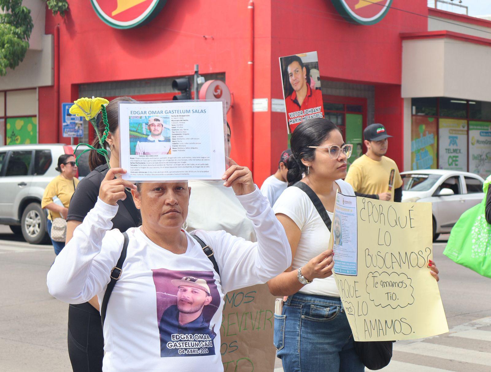 $!Brigada Estatal de Búsqueda marcha en Culiacán por sus desaparecidos