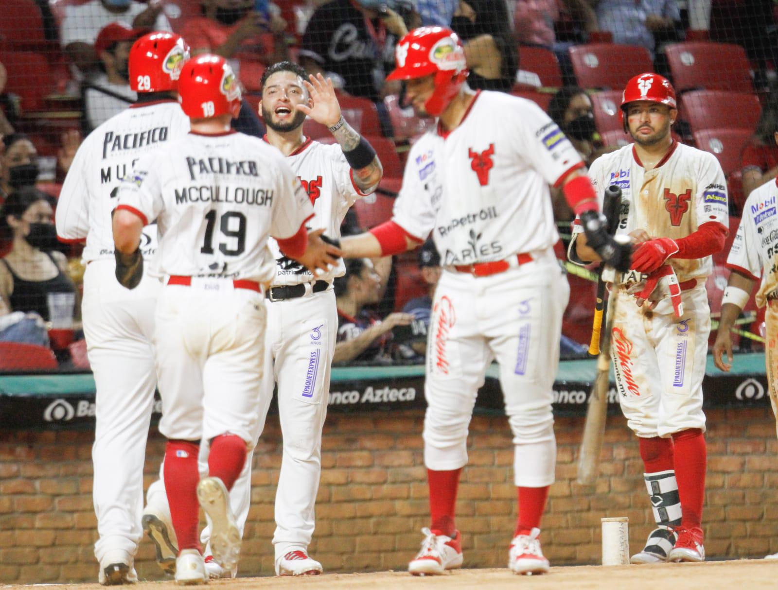 $!Venados de Mazatlán cobra desquite ante Tomateros de Culiacán