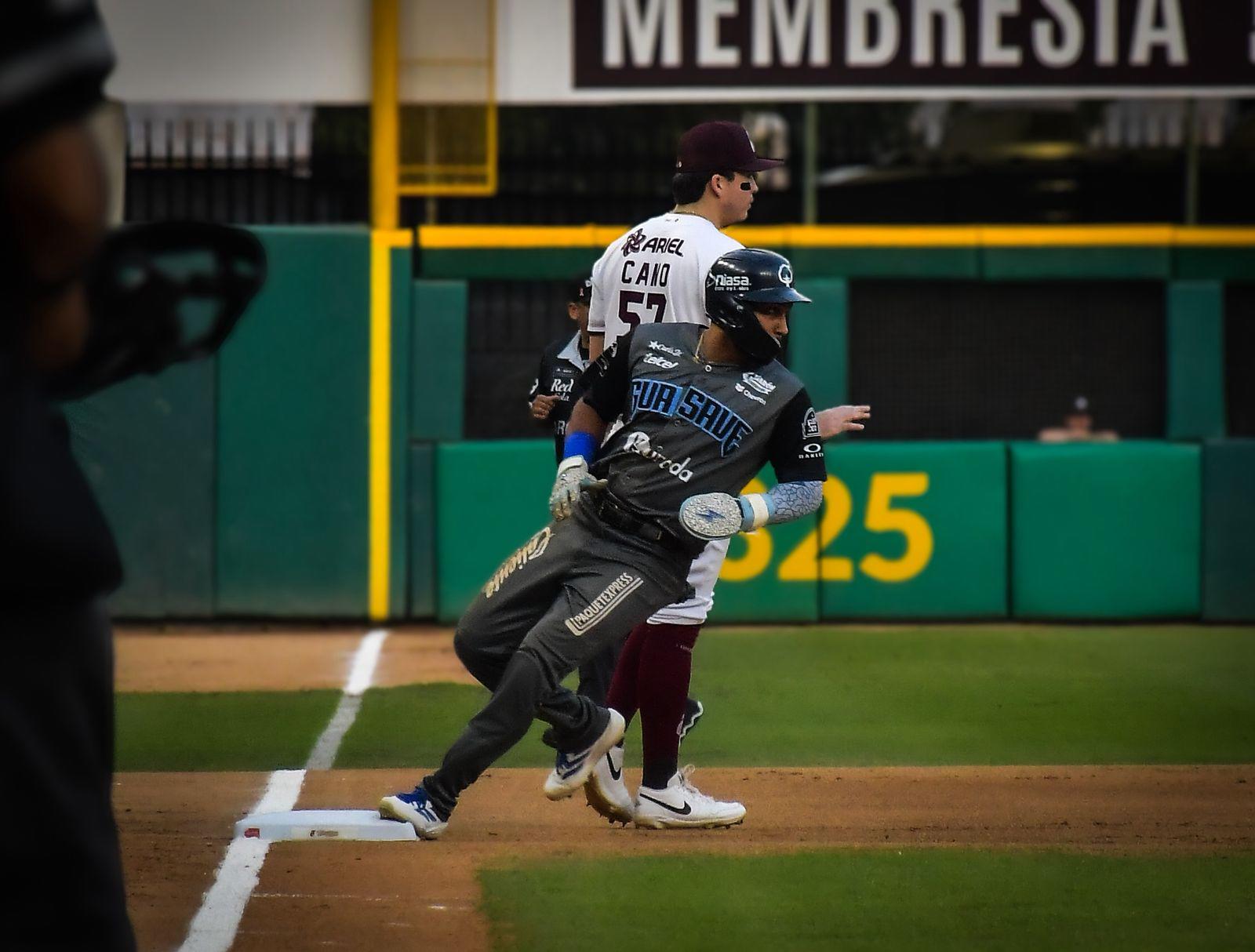 $!Tomateros pega primero en semifinales con blanqueada sobre Algodoneros