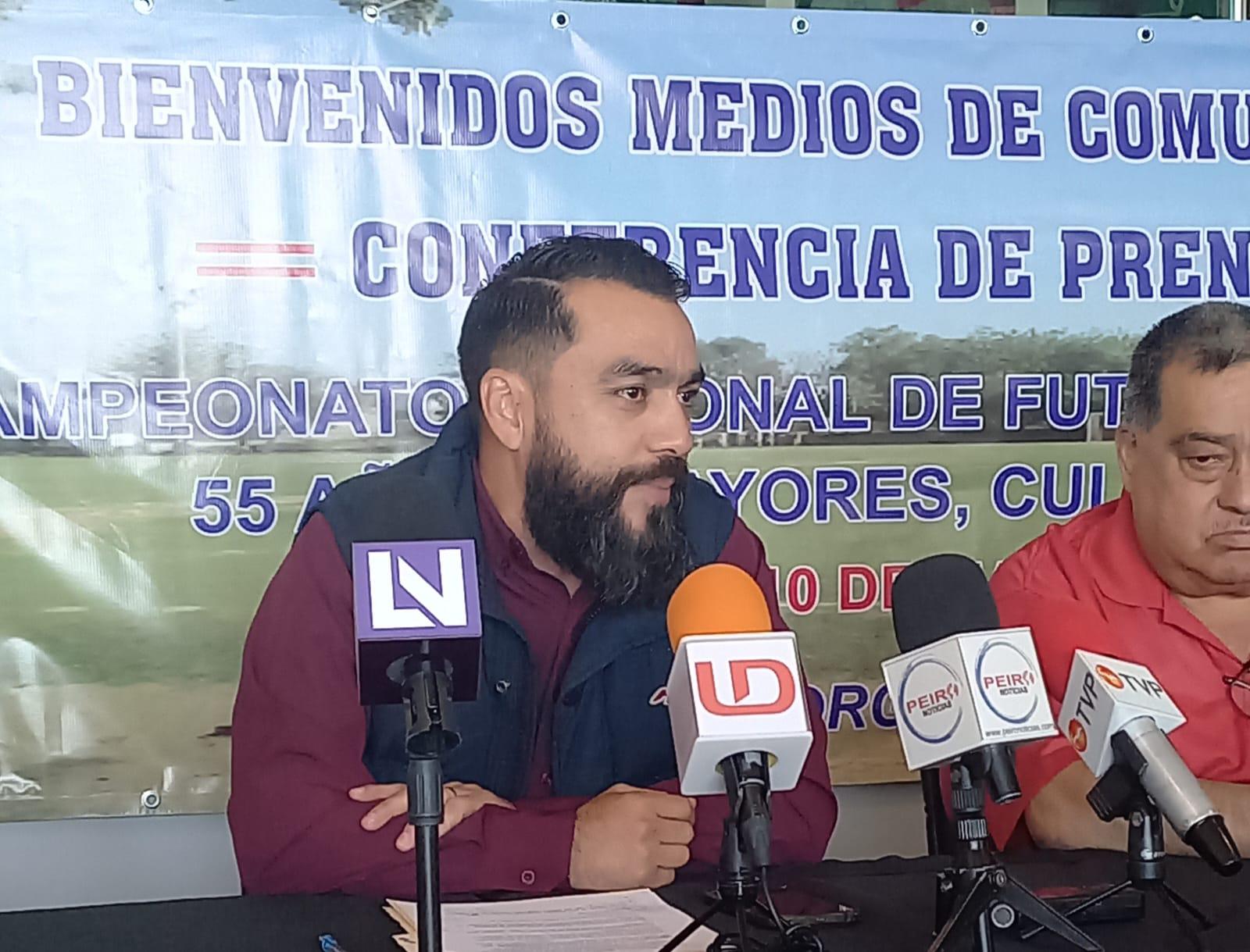 $!Respalda apoyo Ayuntamiento de Culiacán para el segundo Campeonato Nacional de Futbol Veteranos mayores de 55 años